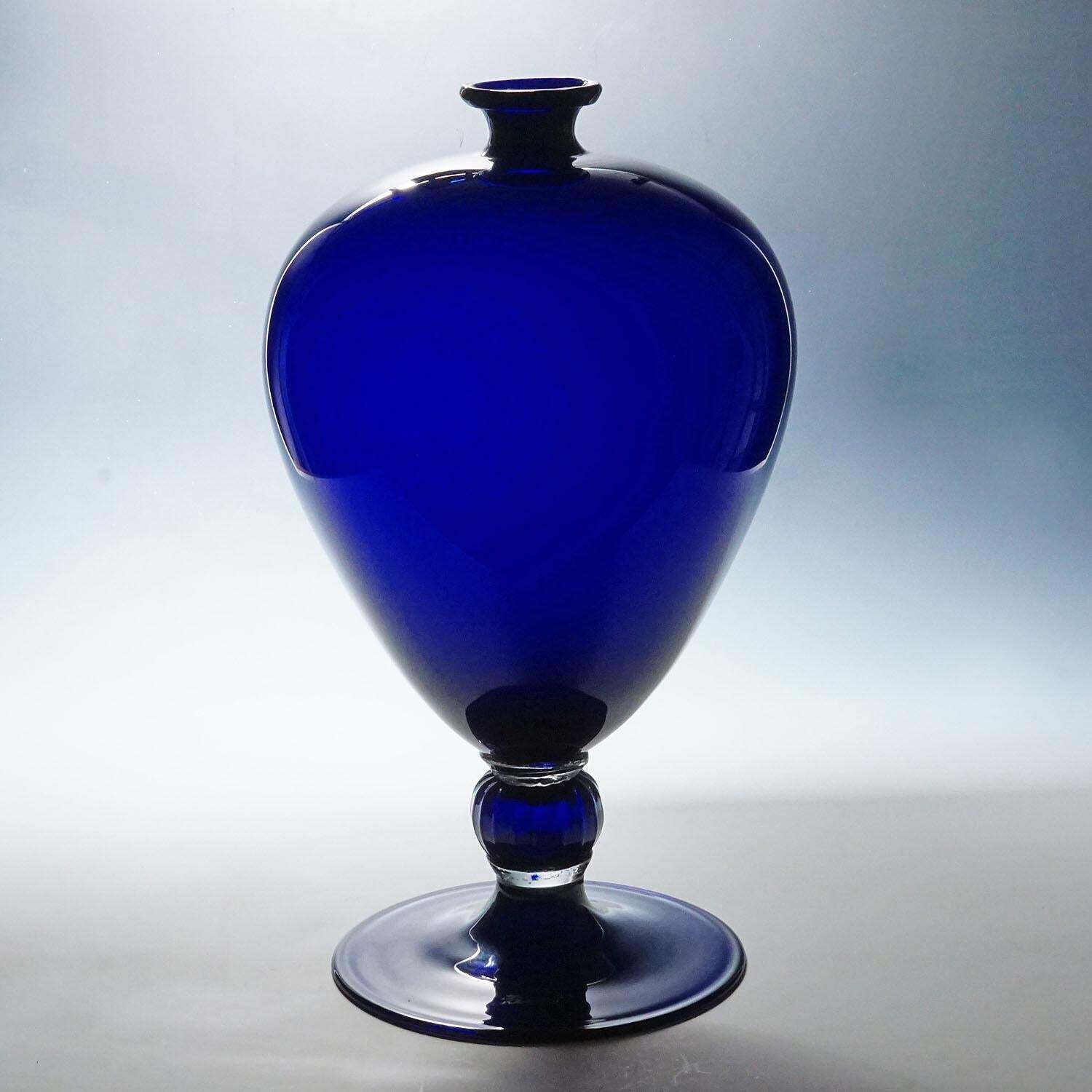 Monumental Veronese Vase By Vittorio Zecchin For Venini, Murano photo for sale