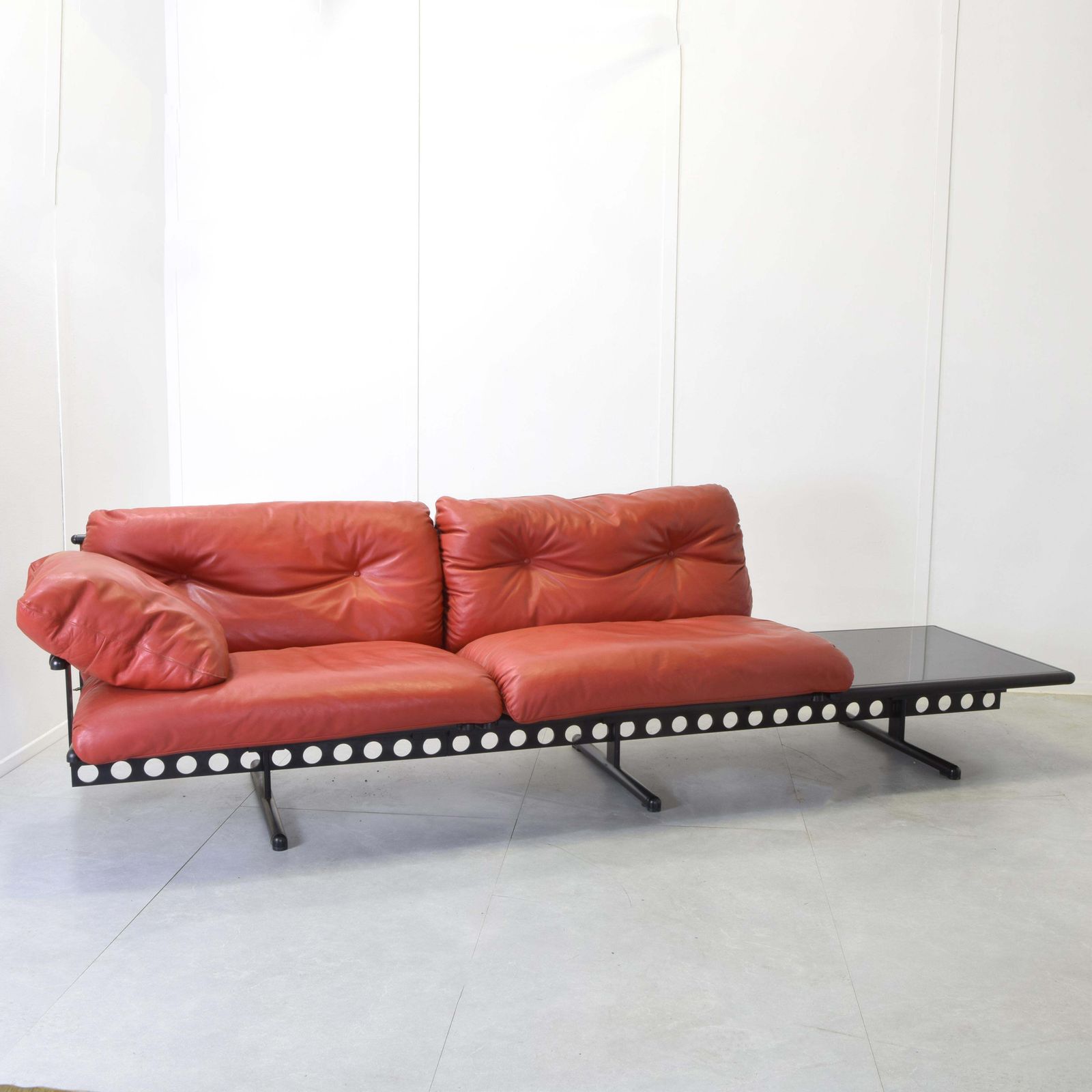 Poltrona Frau Mod.Ouverture Design Pierluigi Cerri 1980s photo for sale