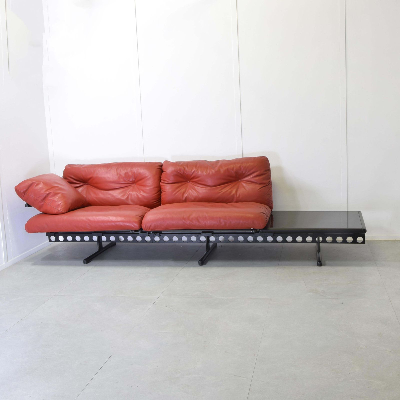 Poltrona Frau Mod.Ouverture Design Pierluigi Cerri 1980s photo buy