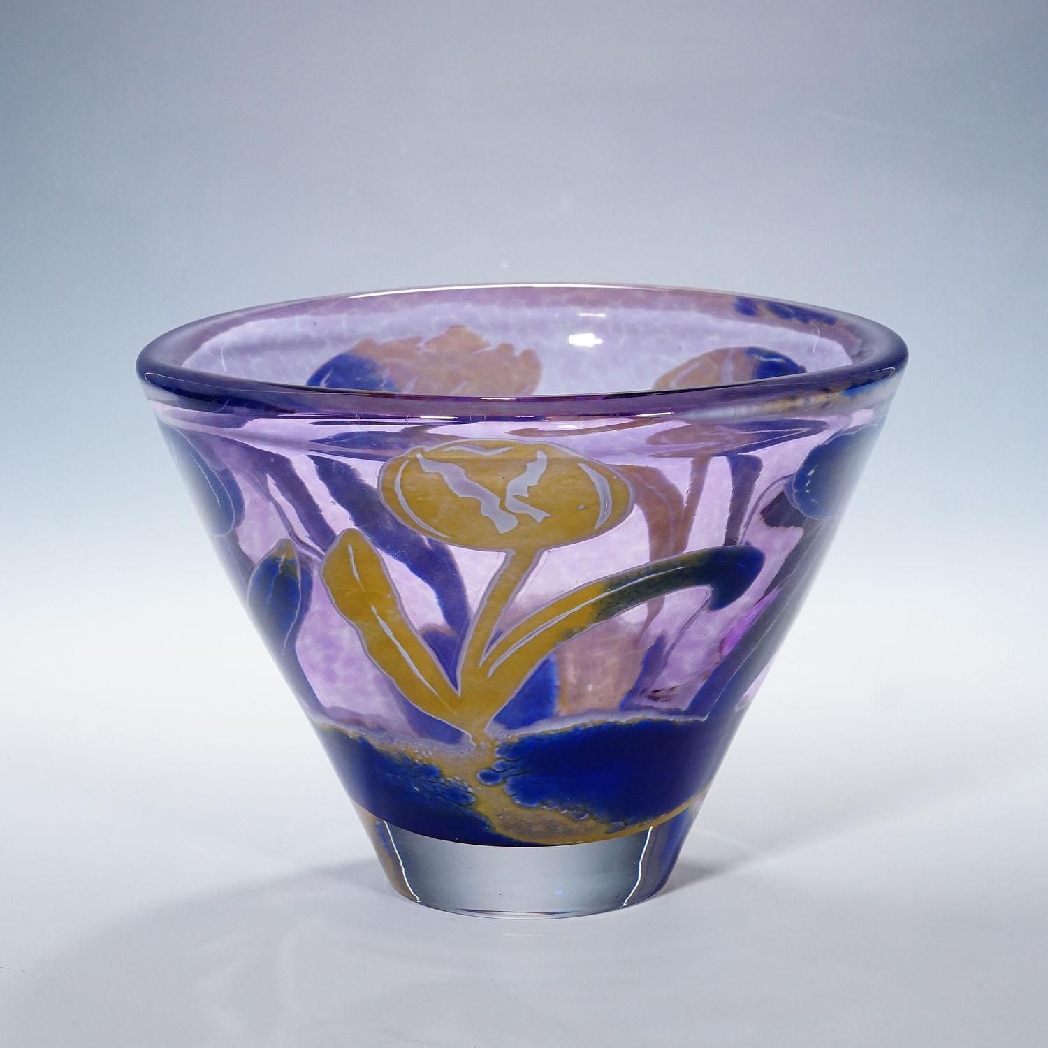 Vintage Art Glass Bowl 'Tulpan' By Astrid Gate 2006 photo for sale