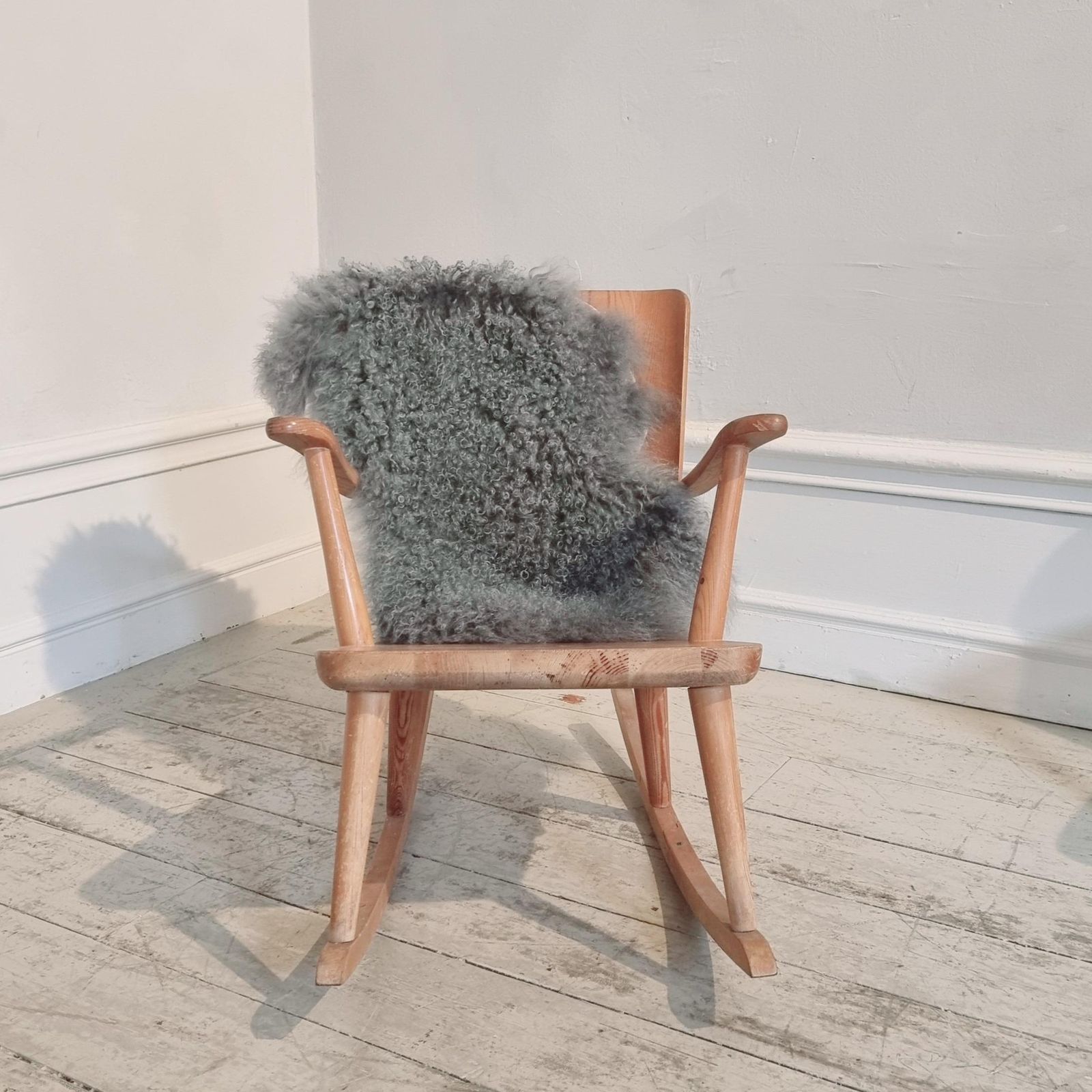 photo for sale Svensk Fur 513 Rocking Chair For Karl Malmvall, Sportstugemöbel. Sweden 1940/50s