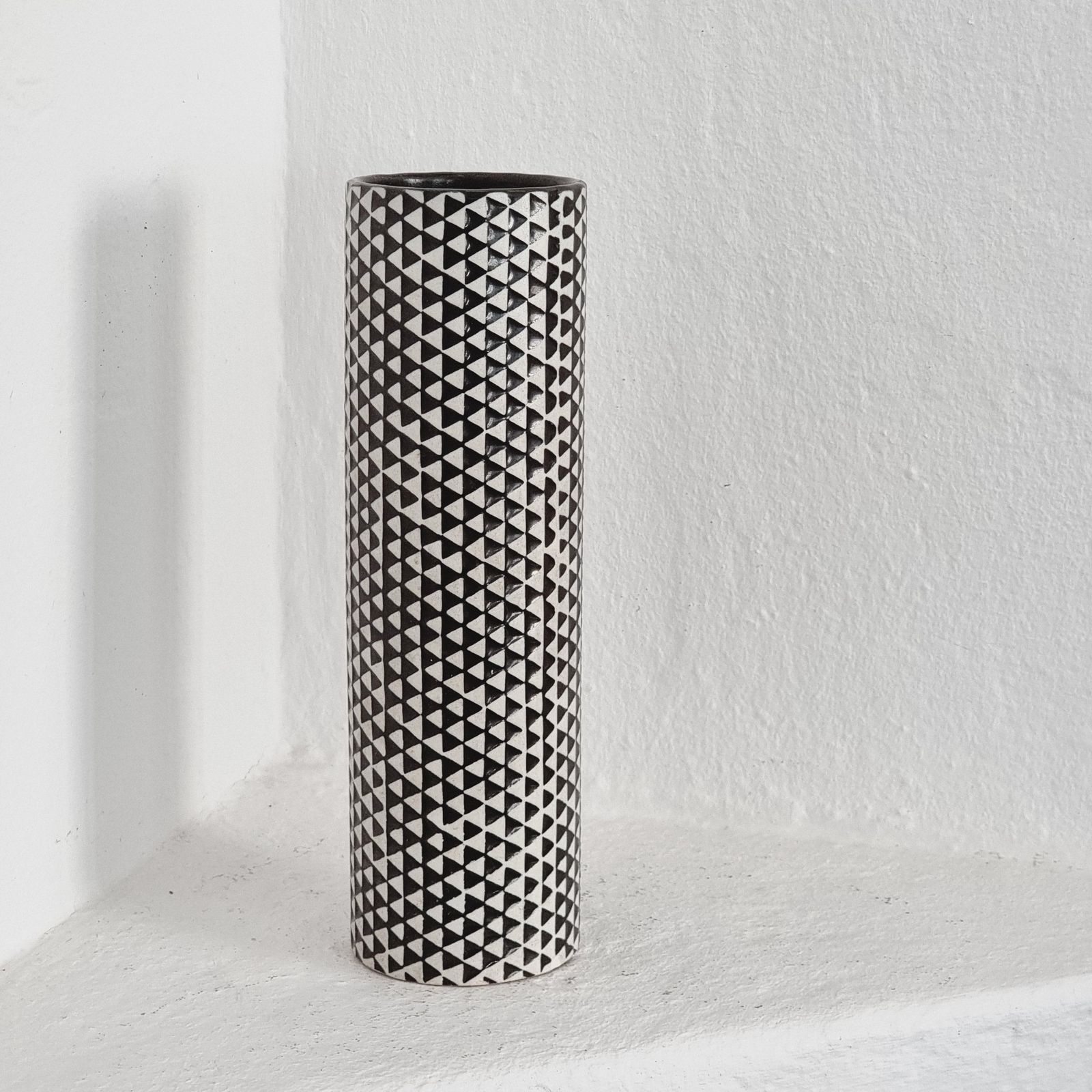 Stig Lindberg, Vase Model Domino, Gustavsberg, Scandinavian Modern photo furniture