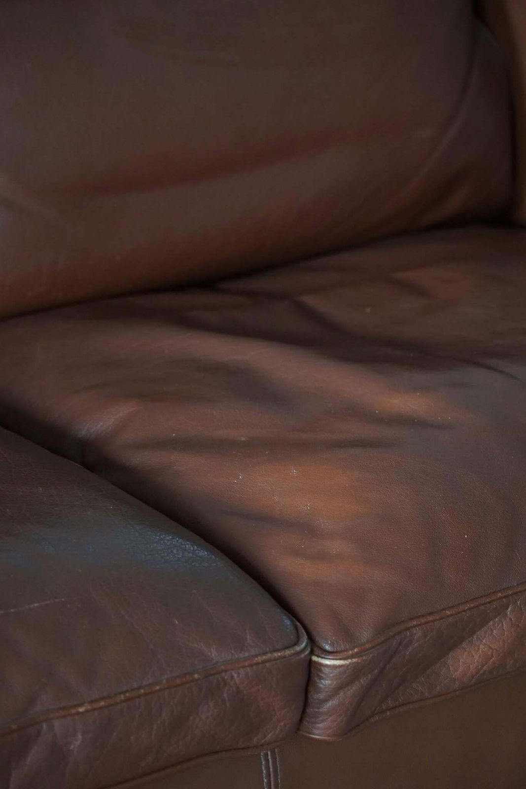 photo furniture Stouby Møbelfabrik, Mid Century 3 Seater Sofa In Brown Leather, Made In 1970s