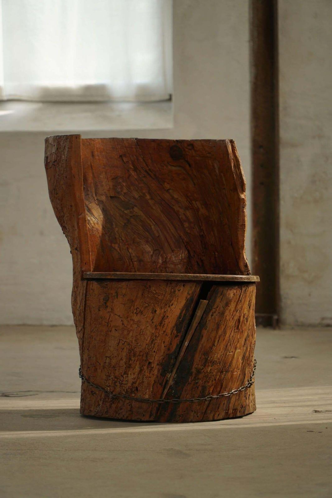 photo vinterior Hand Carved Stump Chair In Pine With Storage, Swedish Modern, Wabi Sabi, 1900s