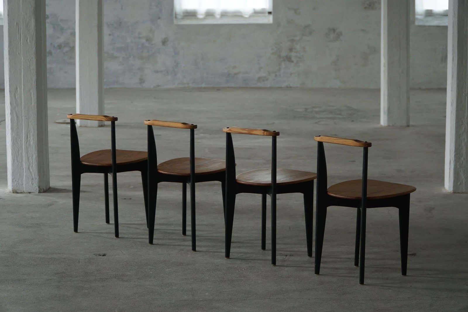 Set Of 4 Chairs 'Thema' In Pine By Yngve Ekström, Swedese, Swedish Modern, 1954. photo vinterior