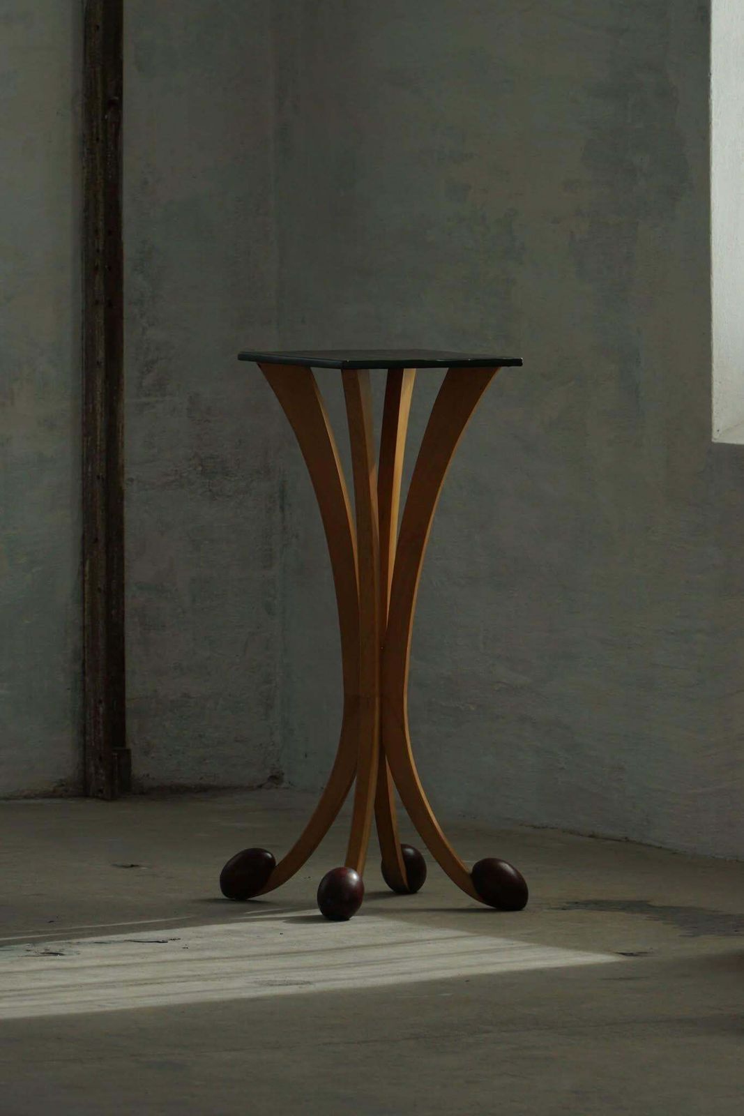 Home Decor A Pair Of Sculptural Pedestals, French Postmodern Design, 1980s photo