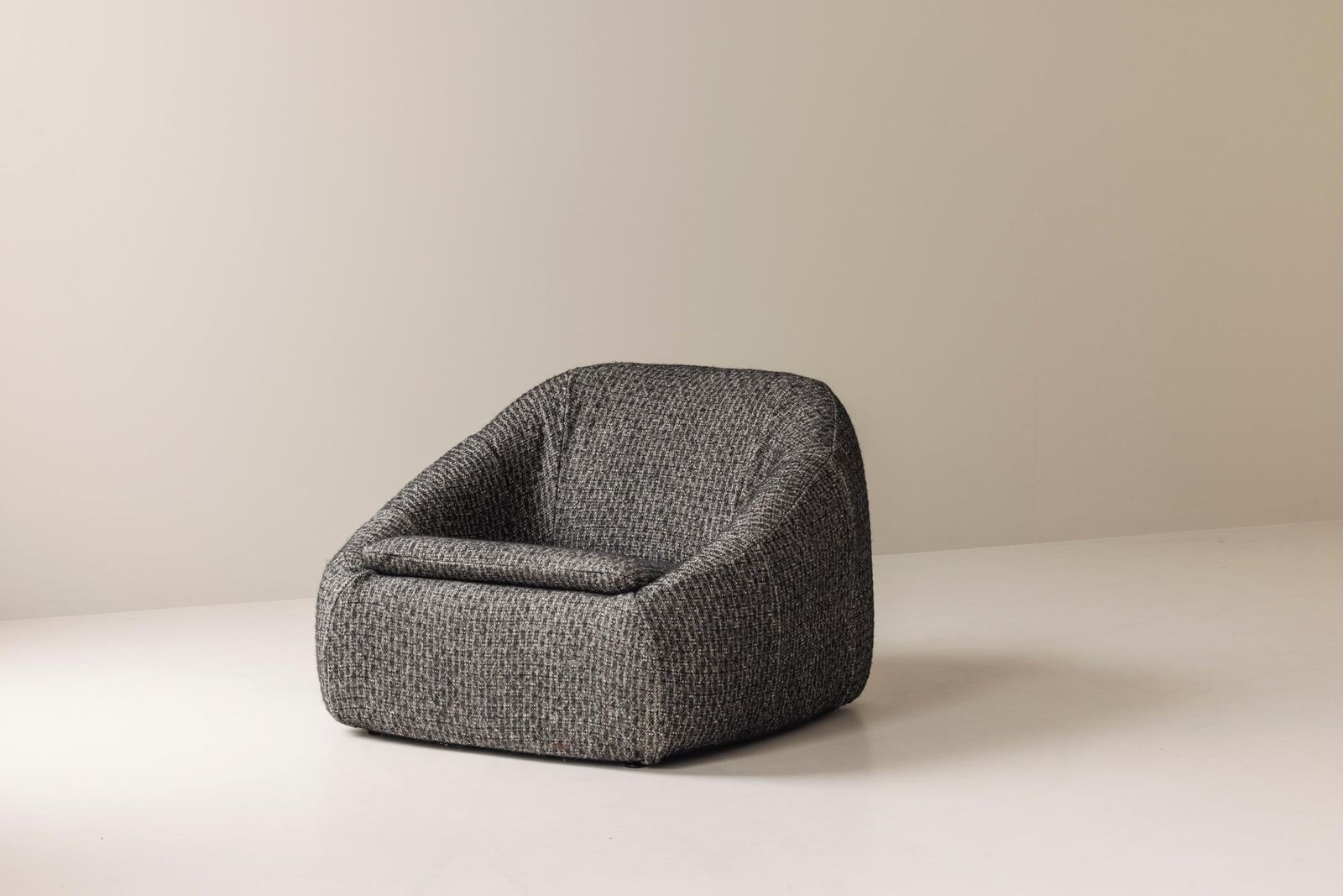 Sculptural French Lounge Chair, 1960s.