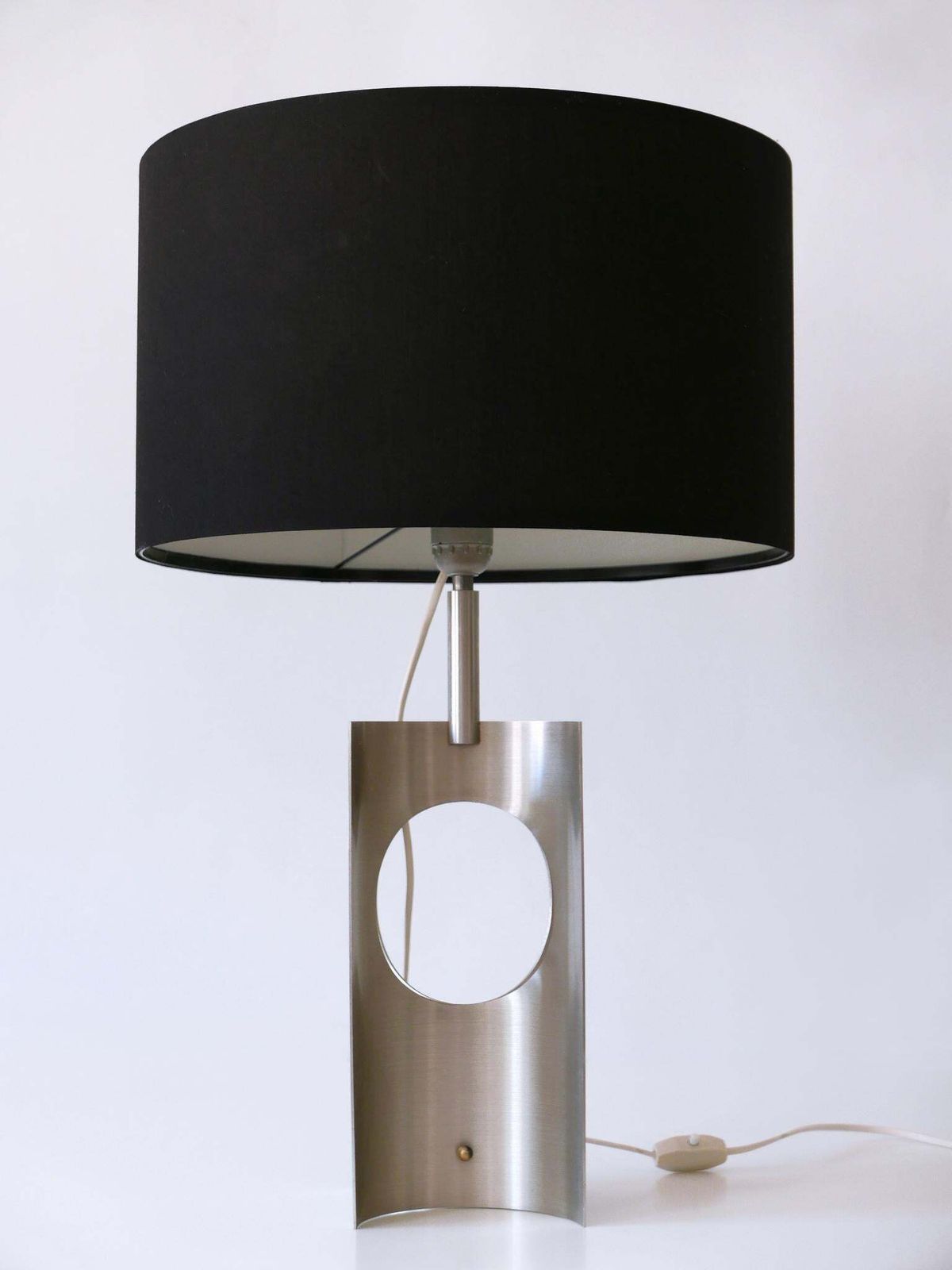 photo furniture Rare & Elegant Mid Century Modern Brushed Aluminum Table Lamp France 1970s