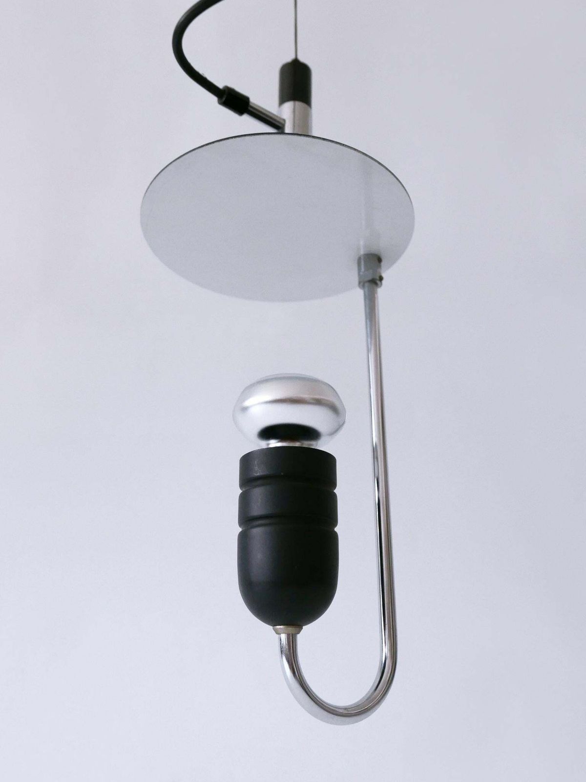 photo vinterior Minimalistic Mid Century Modern Pendant Lamp Or Hanging Light Italy 1970s