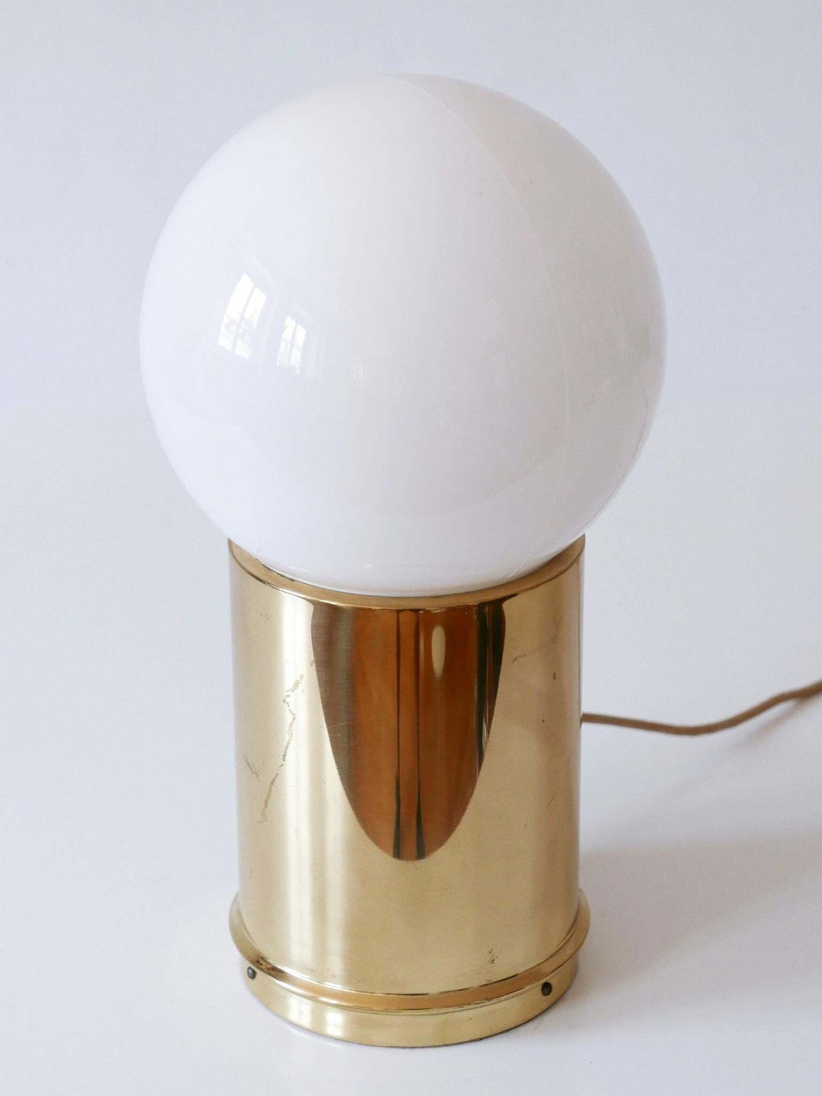 Elegant Mid Century Modern Table Lamp By Vereinigte Werkstätten Germany 1960s photo buy