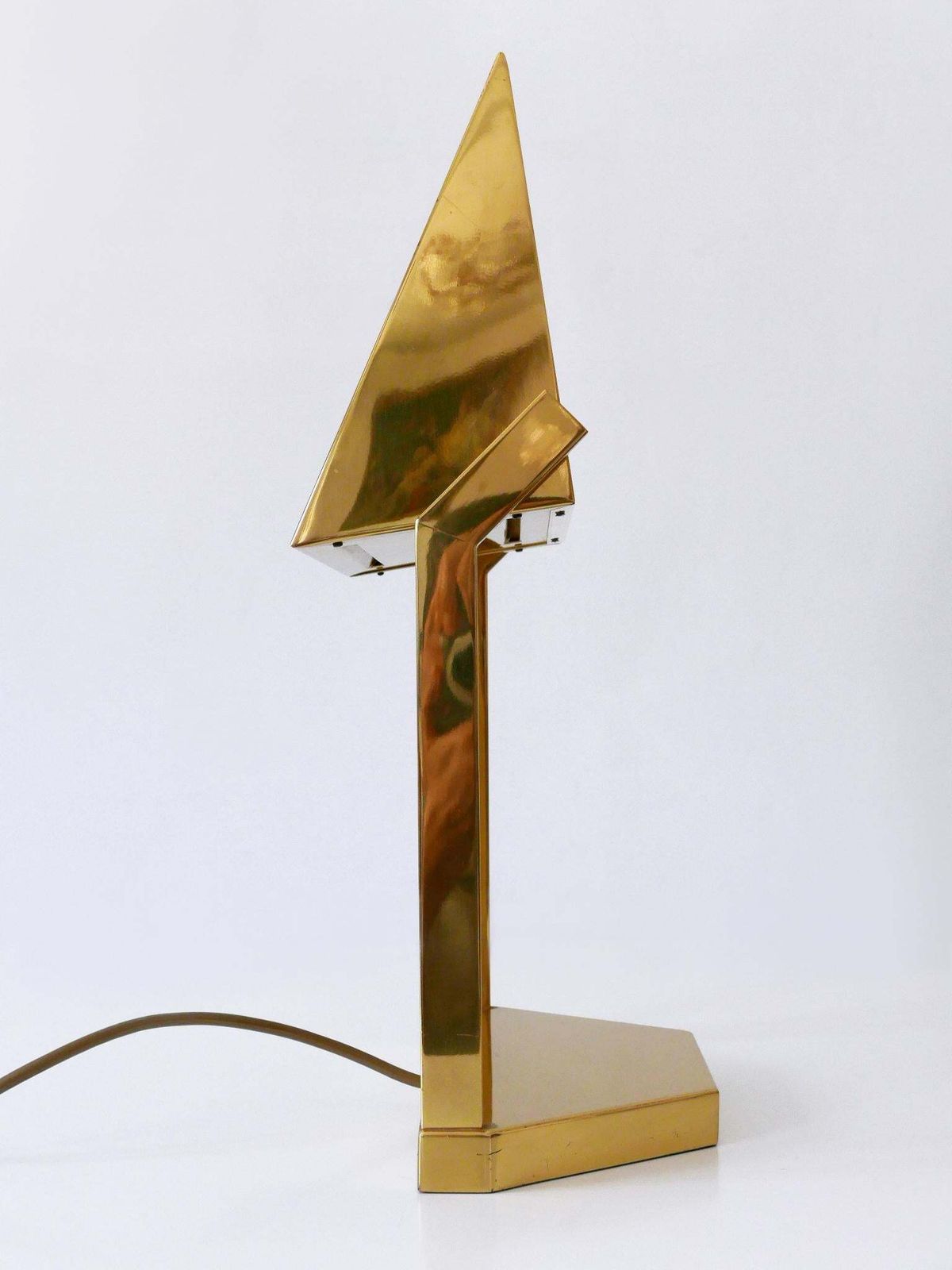 Mid Century Desk Light Or Table Lamp By Vereinigte Werkstätten Germany 1960s photo buy