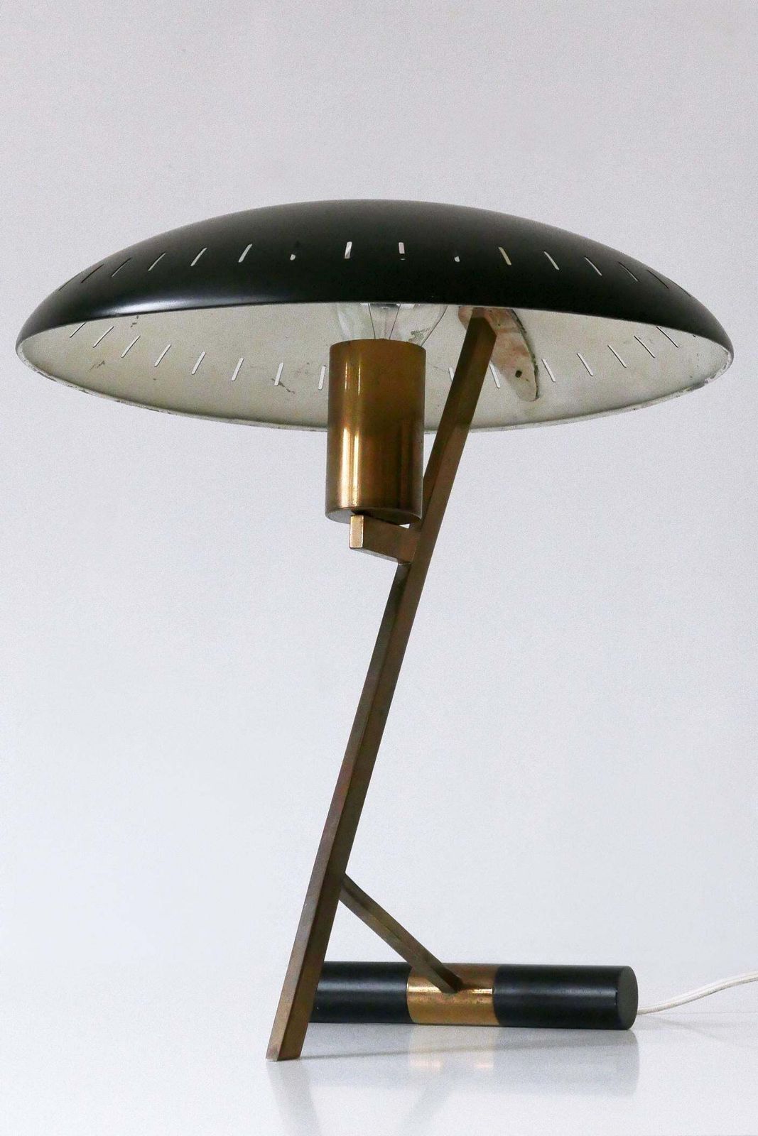 Elegant Mid Century "Decora" Or Z Table Lamp By Louis Kalff For Philips 1950s photo 1950.0