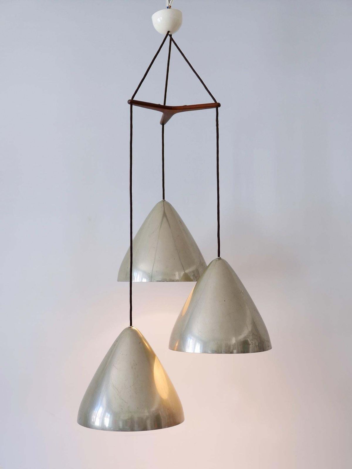 Elegant Cascading Pendant Lamp By Lisa Johansson Pape For Orno Finland 1960s photo furniture
