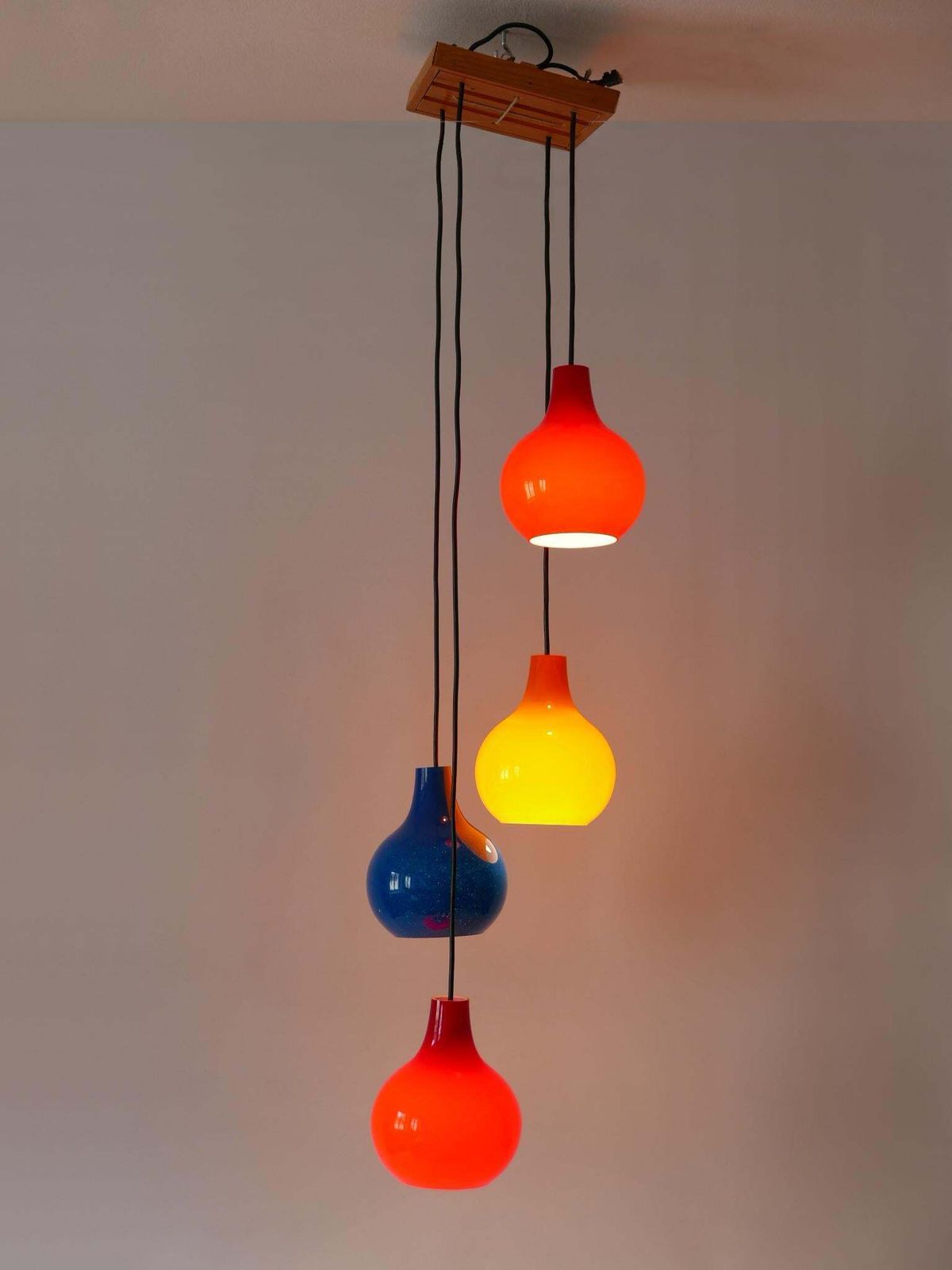 Amazing Four Flamed Cascading Pendant Lamp By Peill & Putzler Germany 1970s photo vinterior