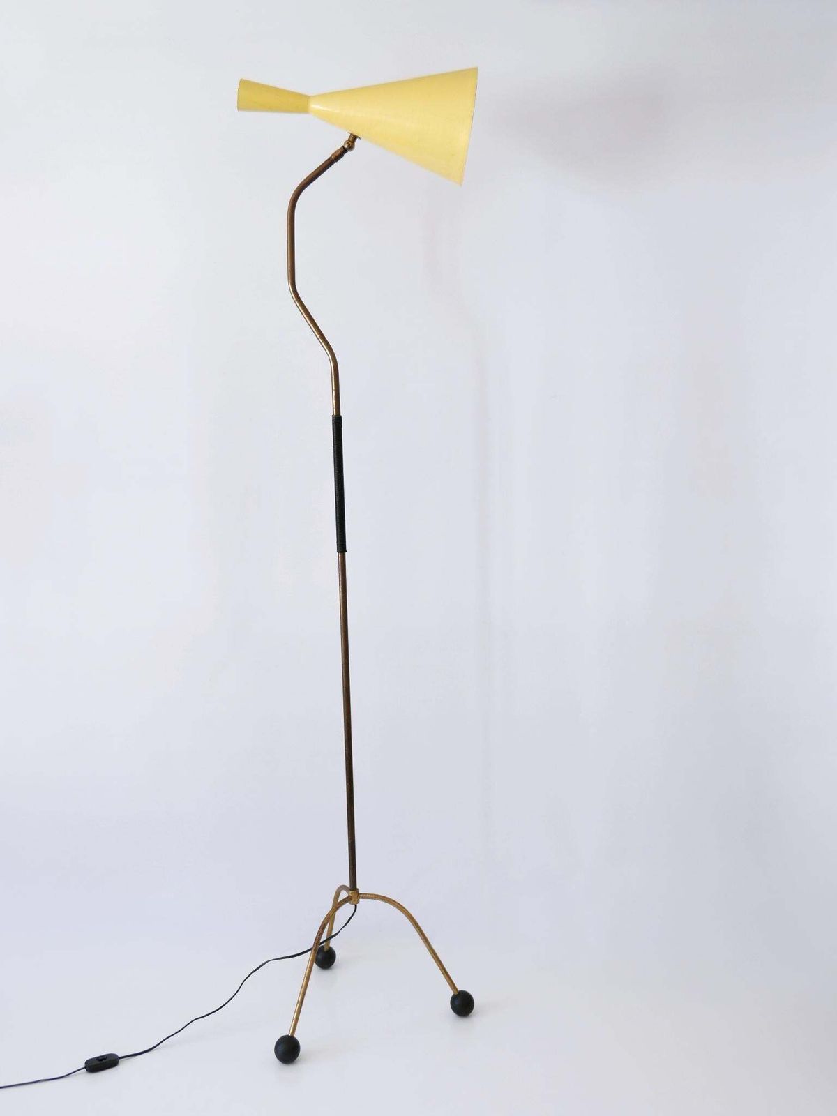 photo vinterior Elegant Mid Century Modern Diabolo Floor Lamp Or Reading Light Austria 1950s