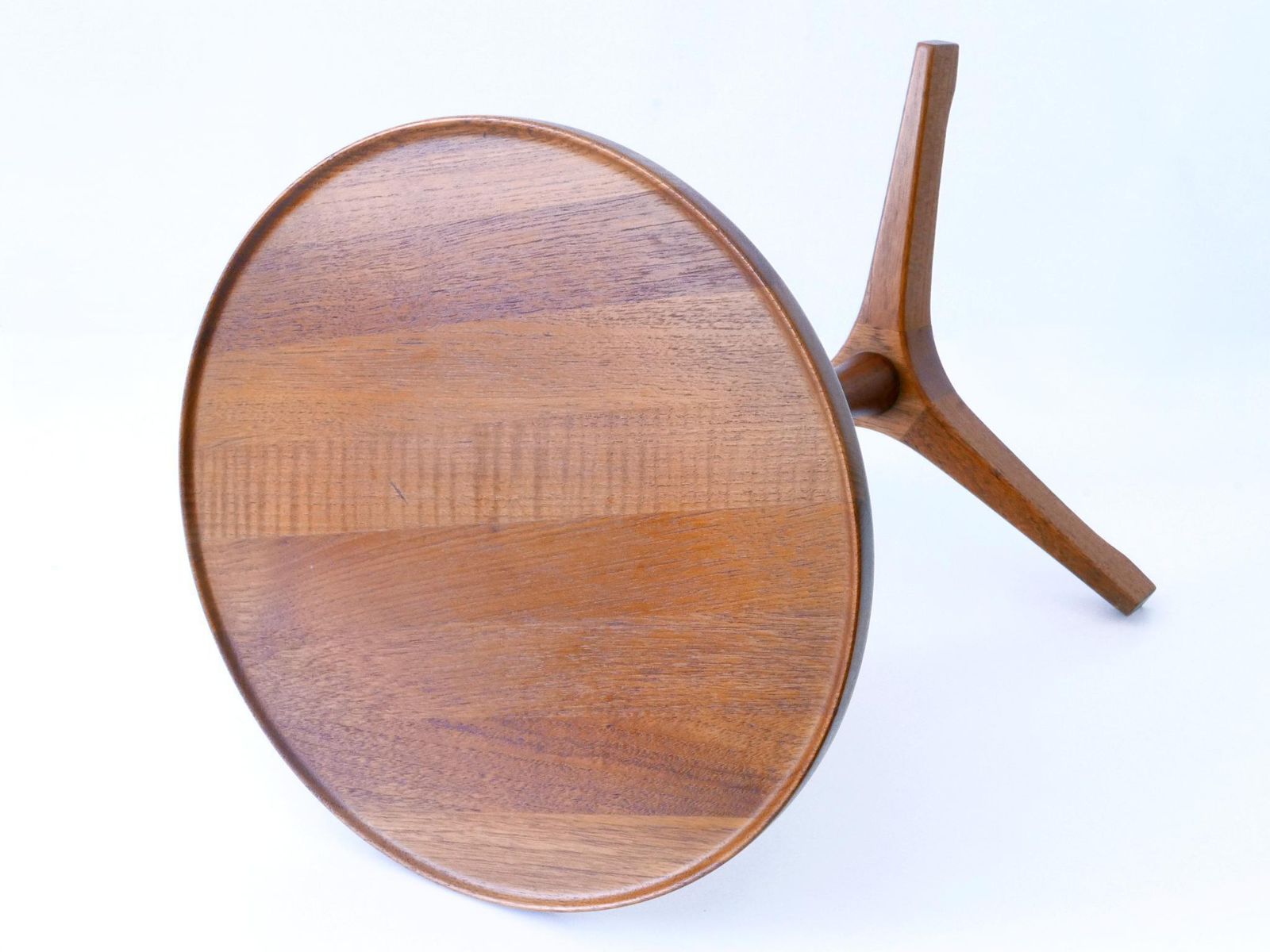 1991.0 Elegant Mid Century Modern Teak Side Table By Hans C. Andersen For Artek 1960s photo
