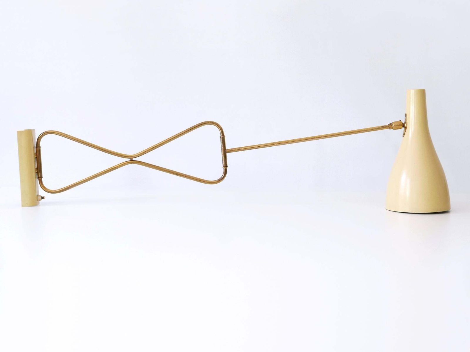 photo vinterior Rare & Elegant Mid Century Modern Wall Lamp '9590/28' By Cosack Germany 1950s