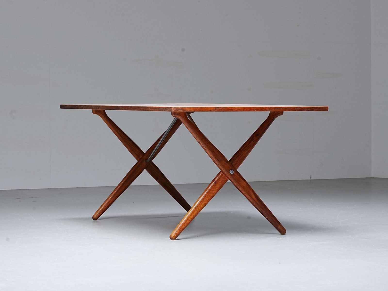 Meubels Hans Wegner Voor Andreas Tuck – Eettafel 303 In Eiken En Metaal, Denemarken, Ca. Jaren 1950 photo