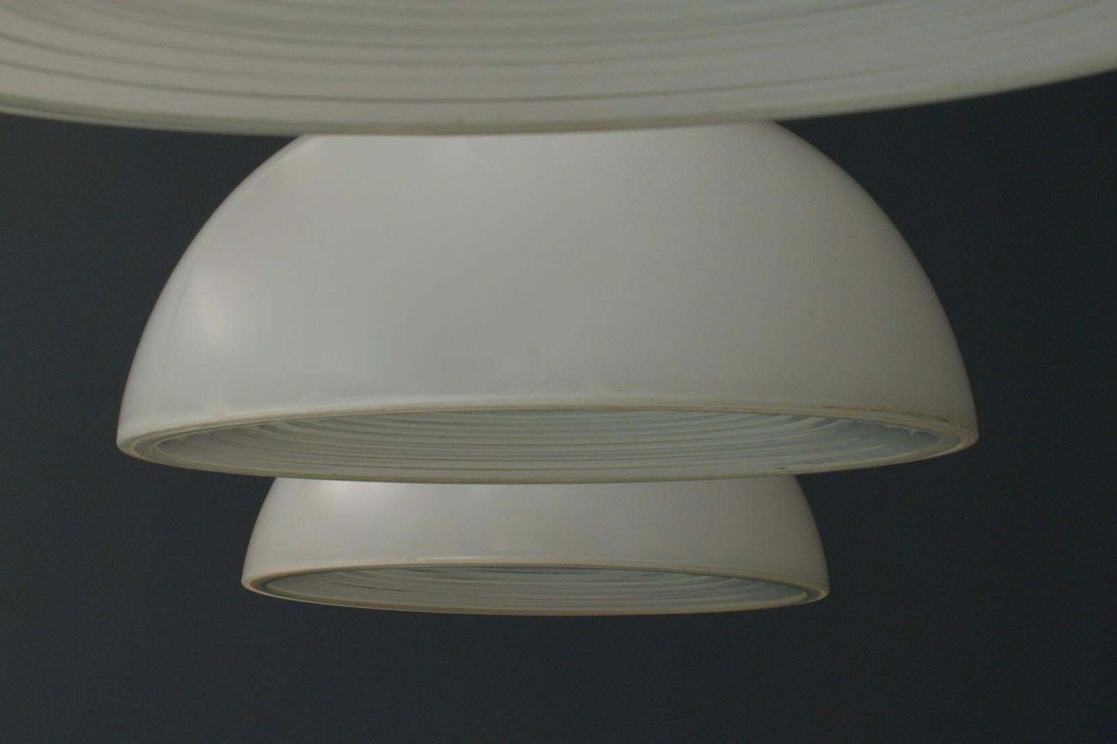 Set Van 4 Mathieu Mategot Voor Holophane Plafondlampen In Metaal En Glas, Ca. Jaren 1950 photo vintage