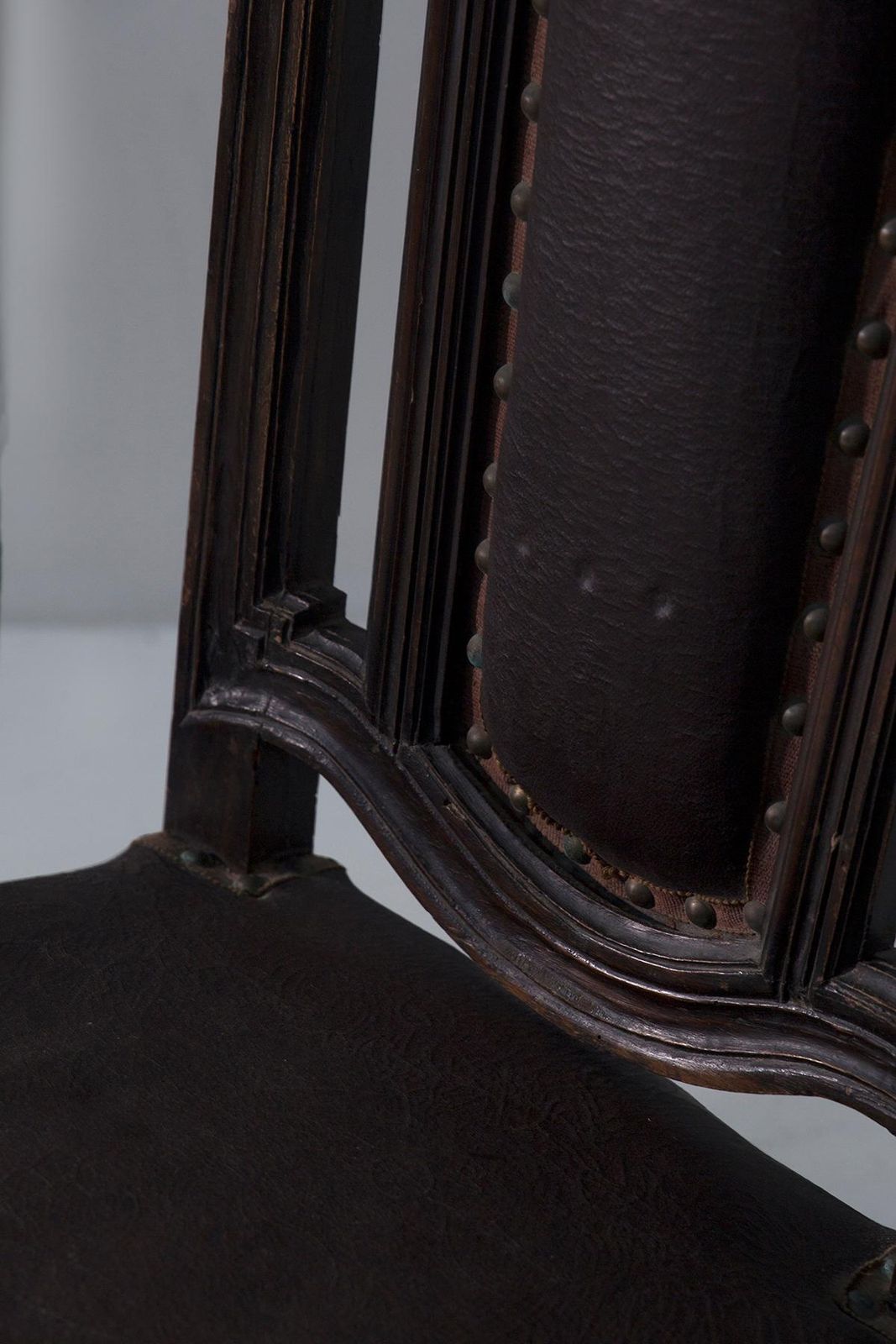 photo furniture Set Of Six Antique Italian 17th 18th Century Rocchetto Chairs