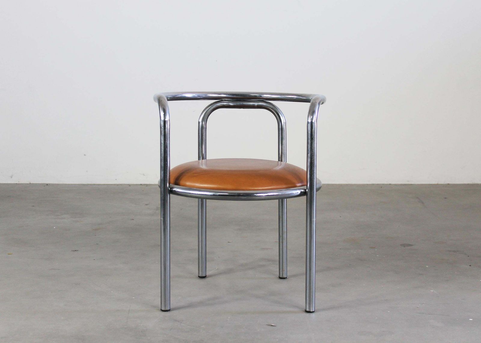 photo for sale Gae Aulenti Locus Solus Dining Room Set In Steel And Leather By Poltronova 1970s
