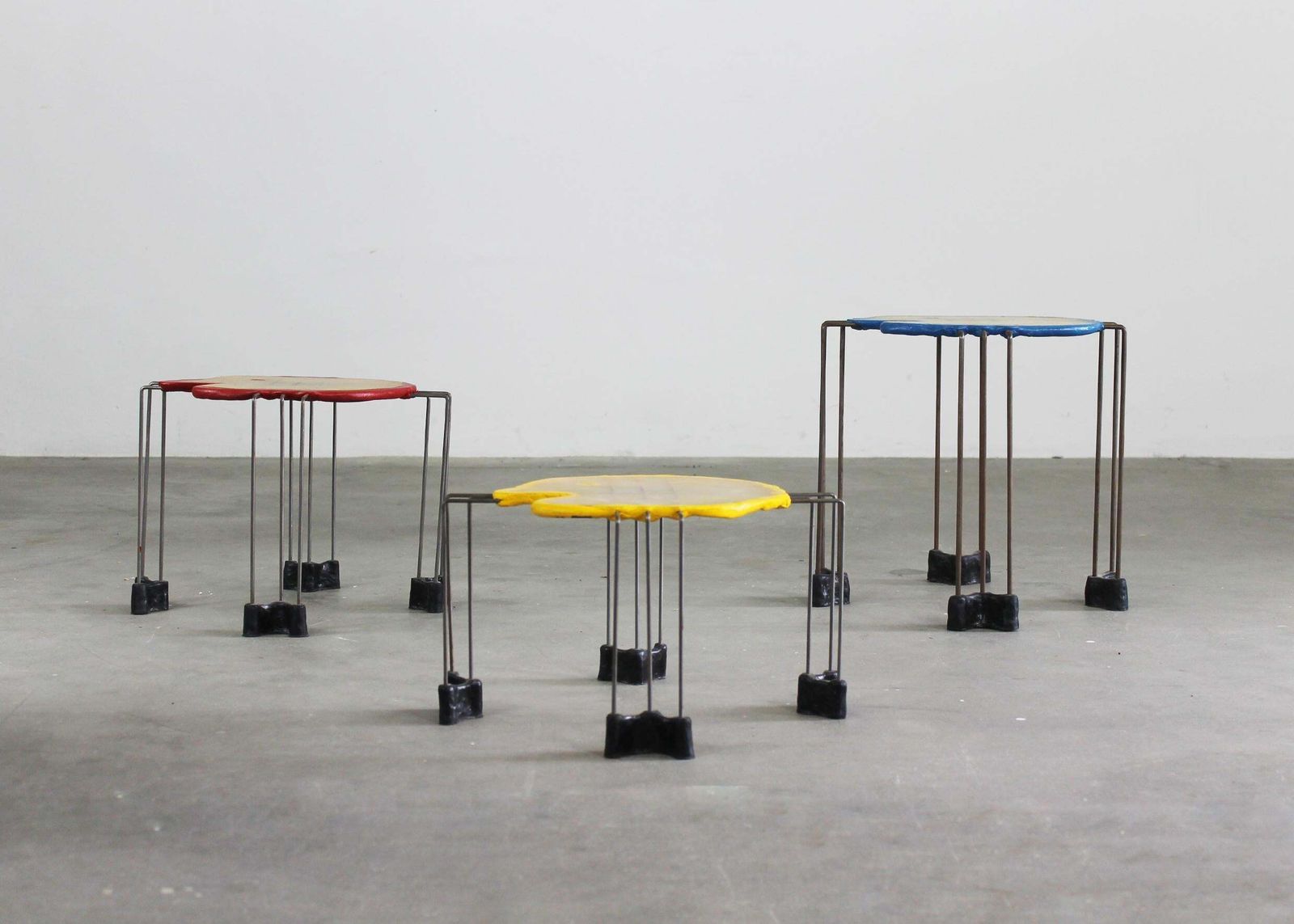 Gaetano Pesce Set Of Three Nesting Play Tables In Resin By Fish Design 1999 photo Furniture