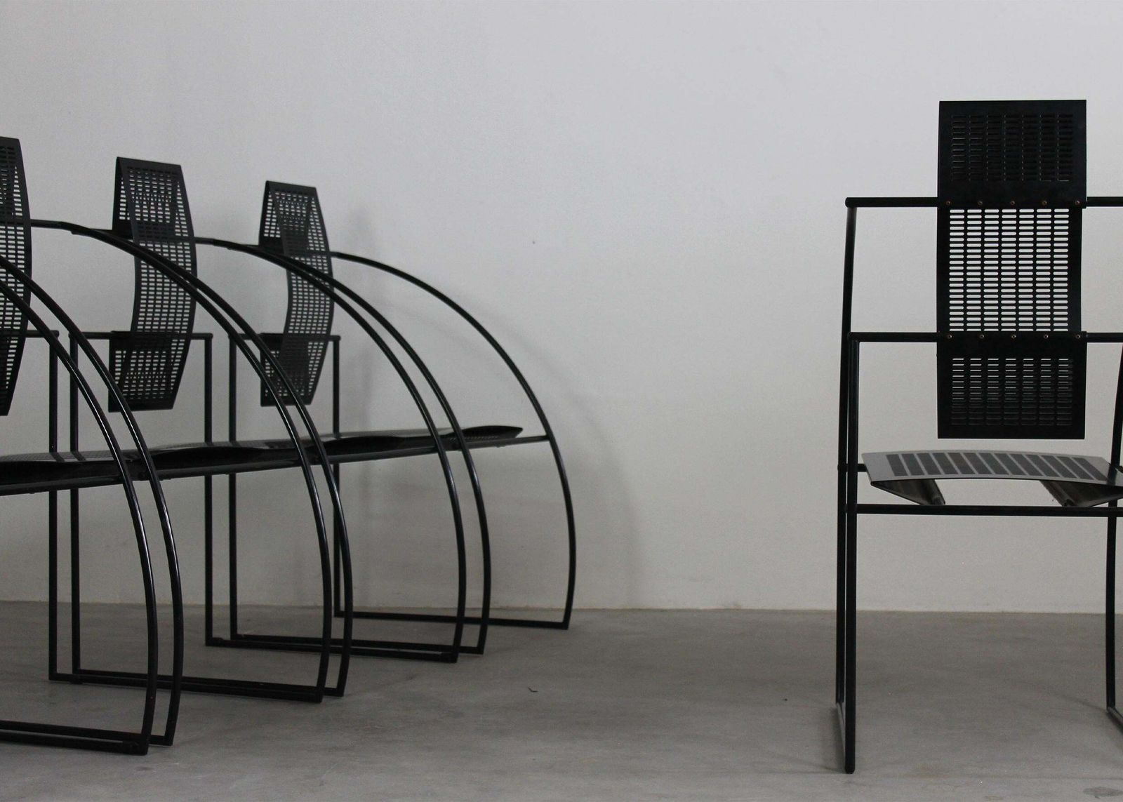 Mario Botta Set Of Six 605 Quinta Chairs In Black Lacquered Steel By Alias 1980 photo buy