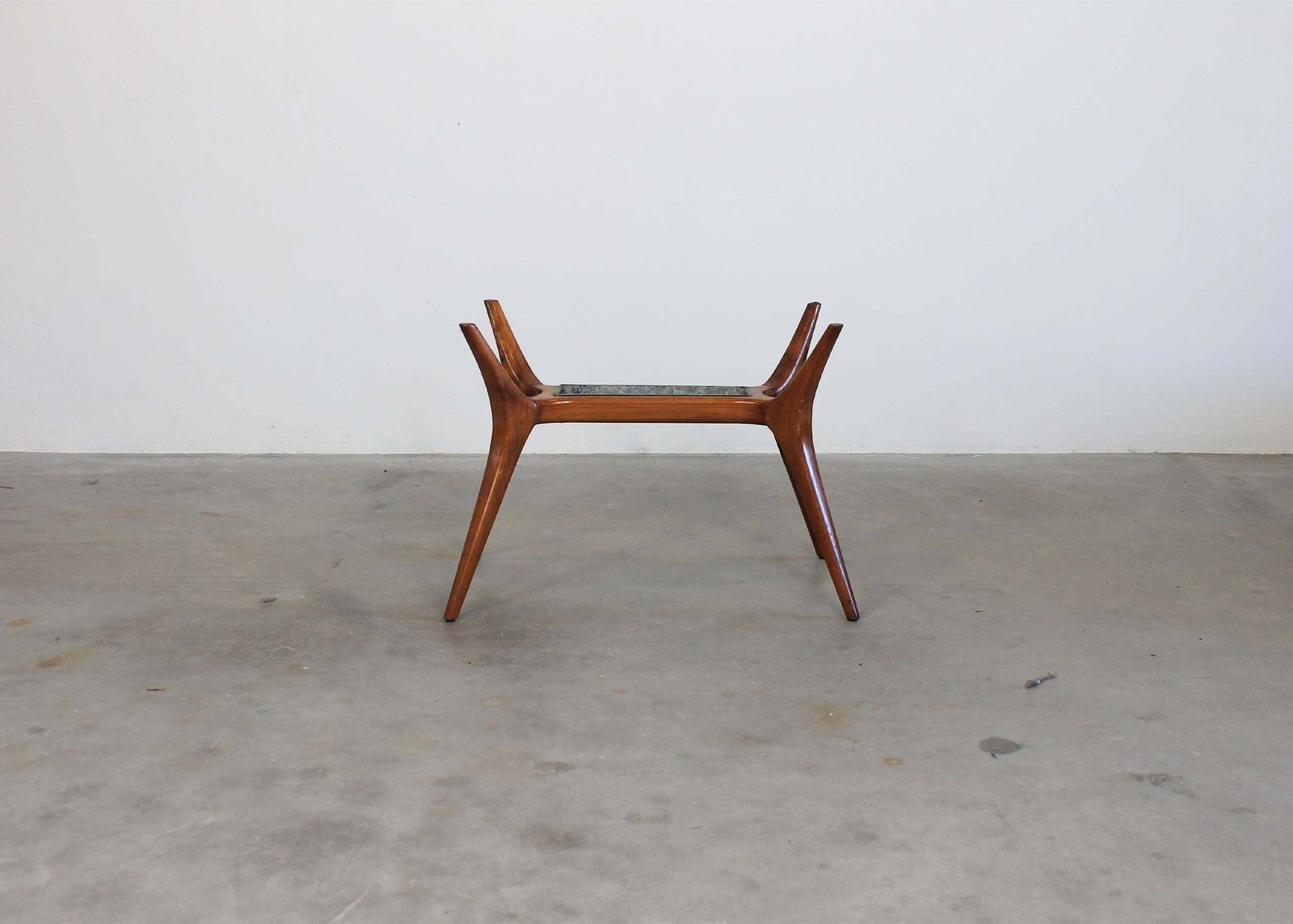 Gio Ponti Occasional Table In Wood And Glass By Figli Di Amedeo Cassina 1950s photo buy