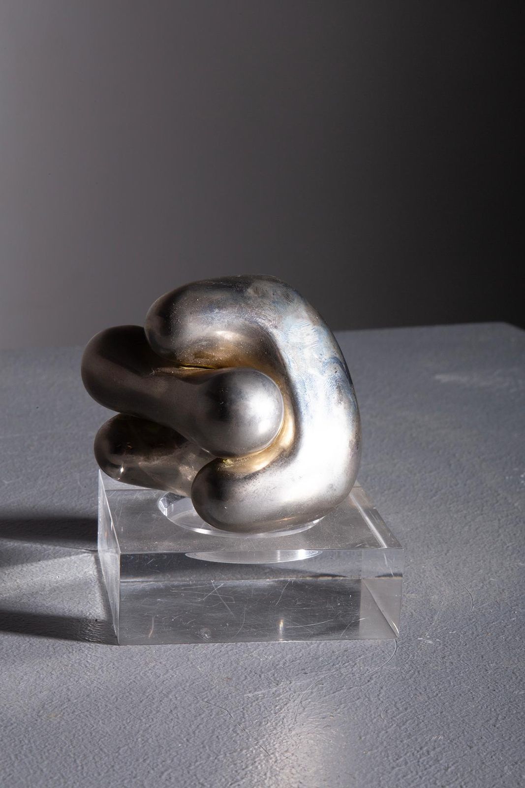 Small Organic Sculpture Made Of Chrome Plated Metal photo for sale