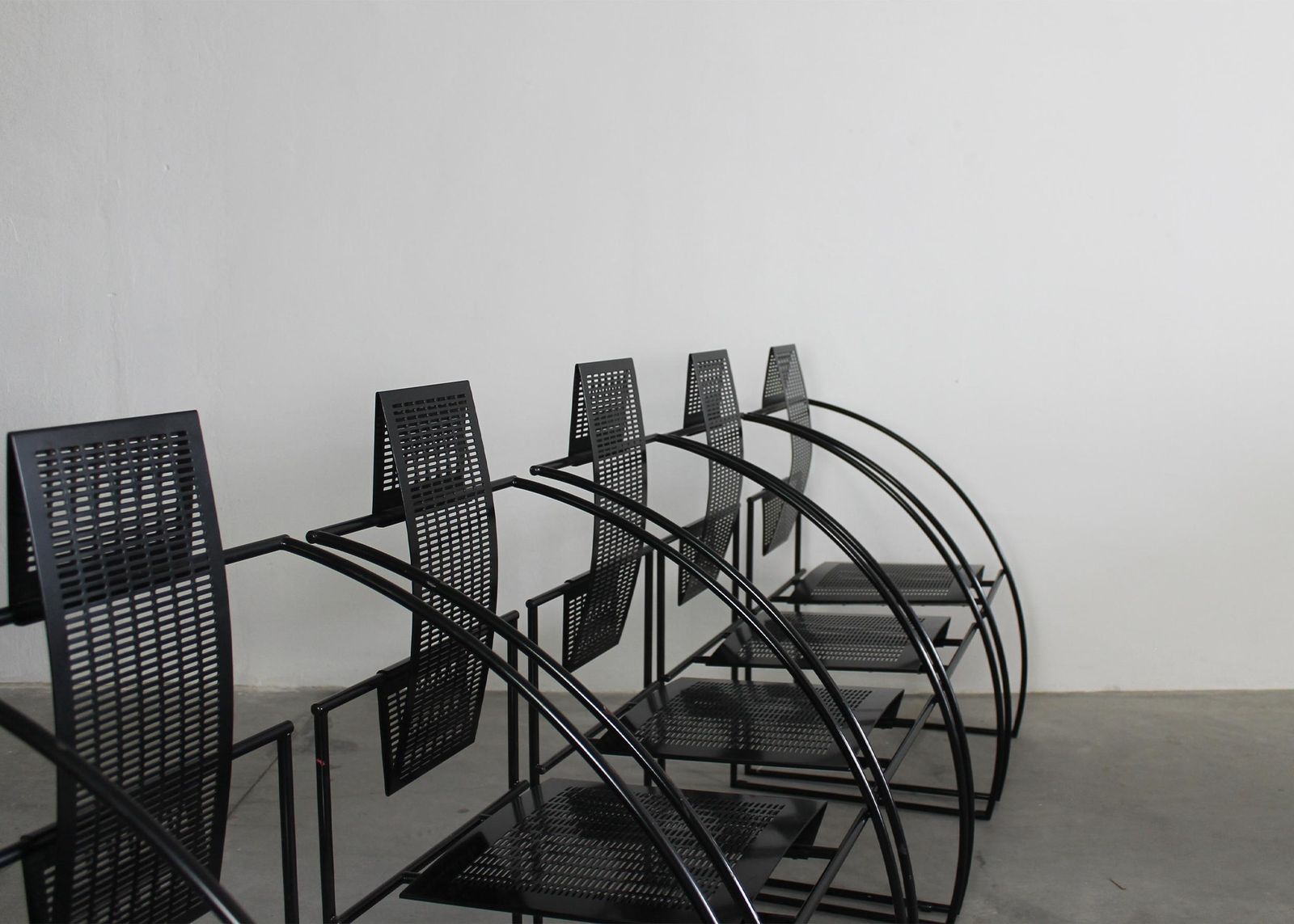 Mario Botta Set Of Six 605 Quinta Chairs In Black Lacquered Steel By Alias 1980 photo 12686.0
