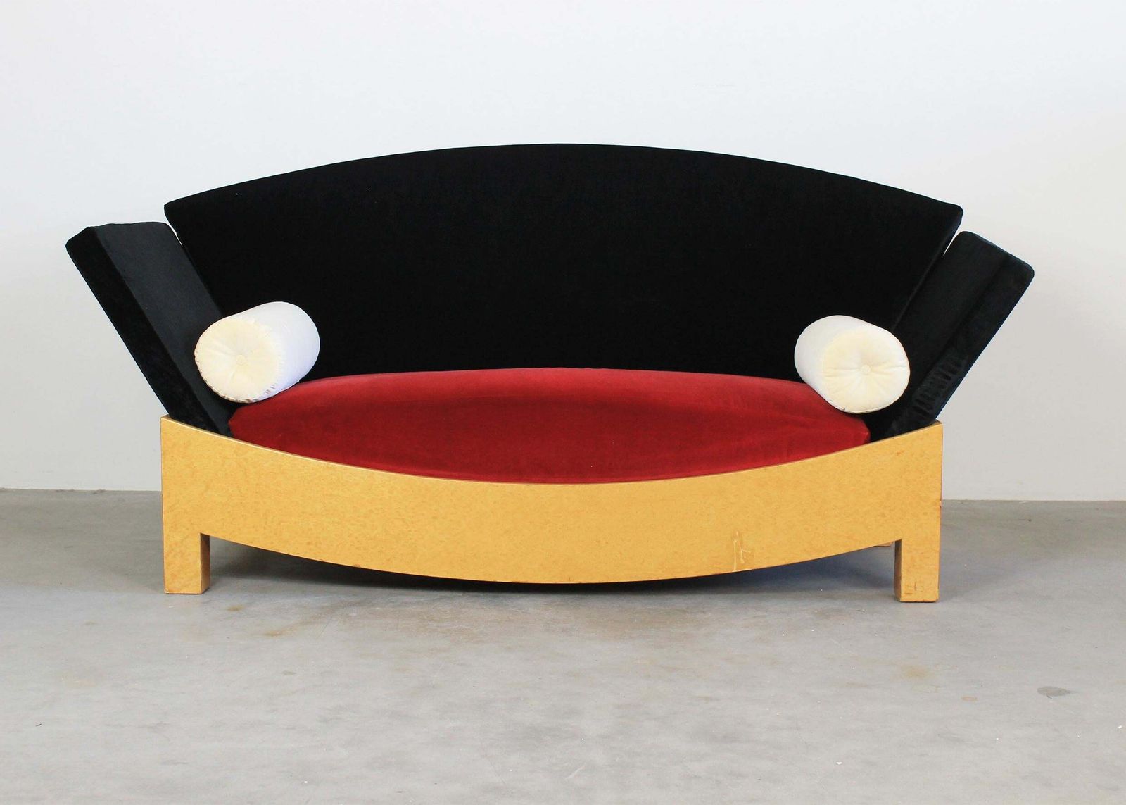 Hans Hollein Mitzi Sofa In Poplar And Wool Cloth By Poltronova 1981 photo for sale