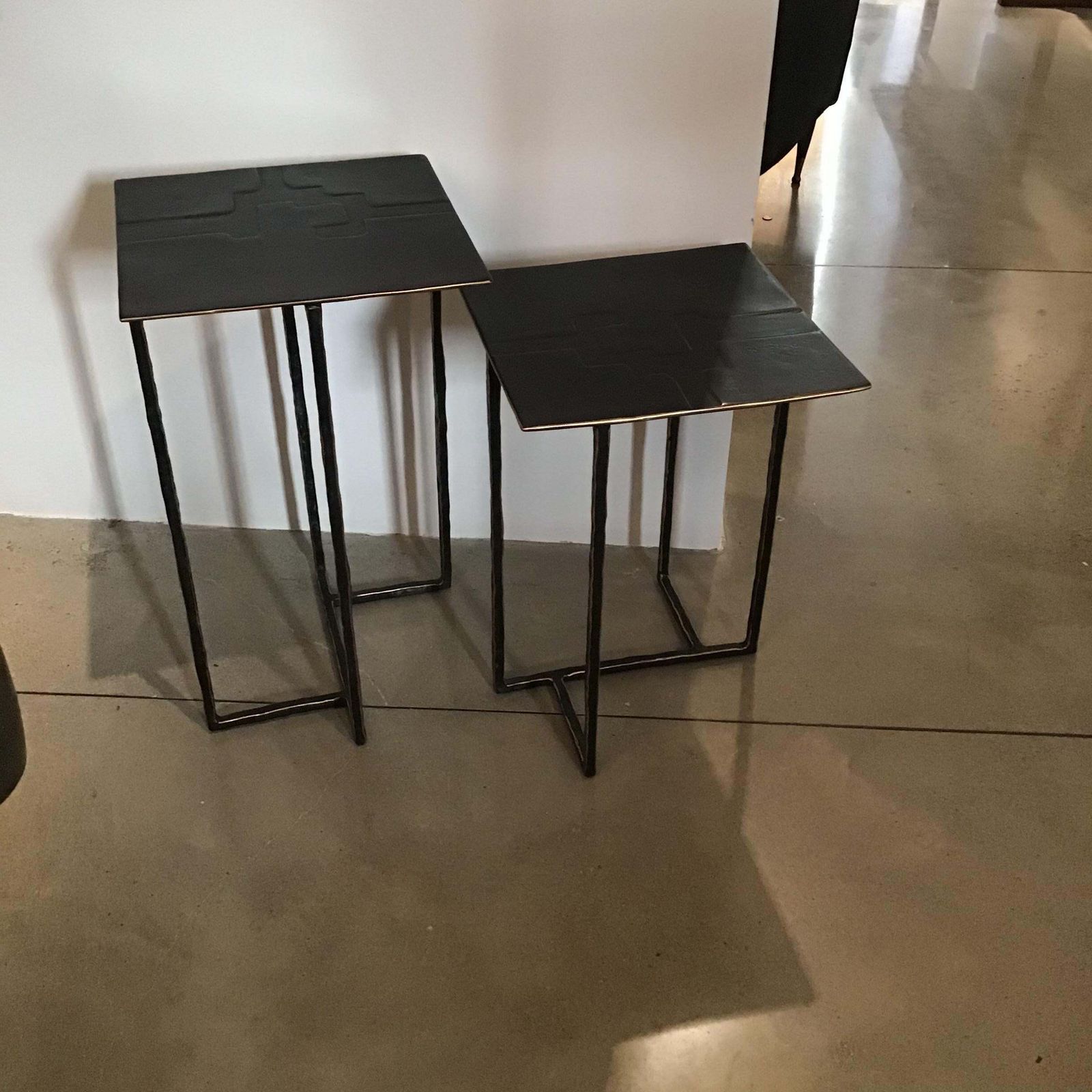 Laboratoro Avallone “ Tavoli Occasionali “ Twist Coffe Table Bronzo Sat.2010 Ita photo Furniture