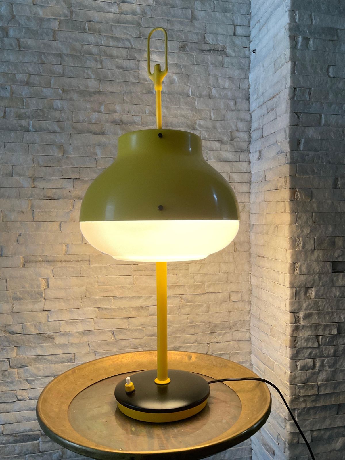 photo furniture Oscar Torlasco   Lampada Da Tavolo Metallo E Vetro   Italia 1950.