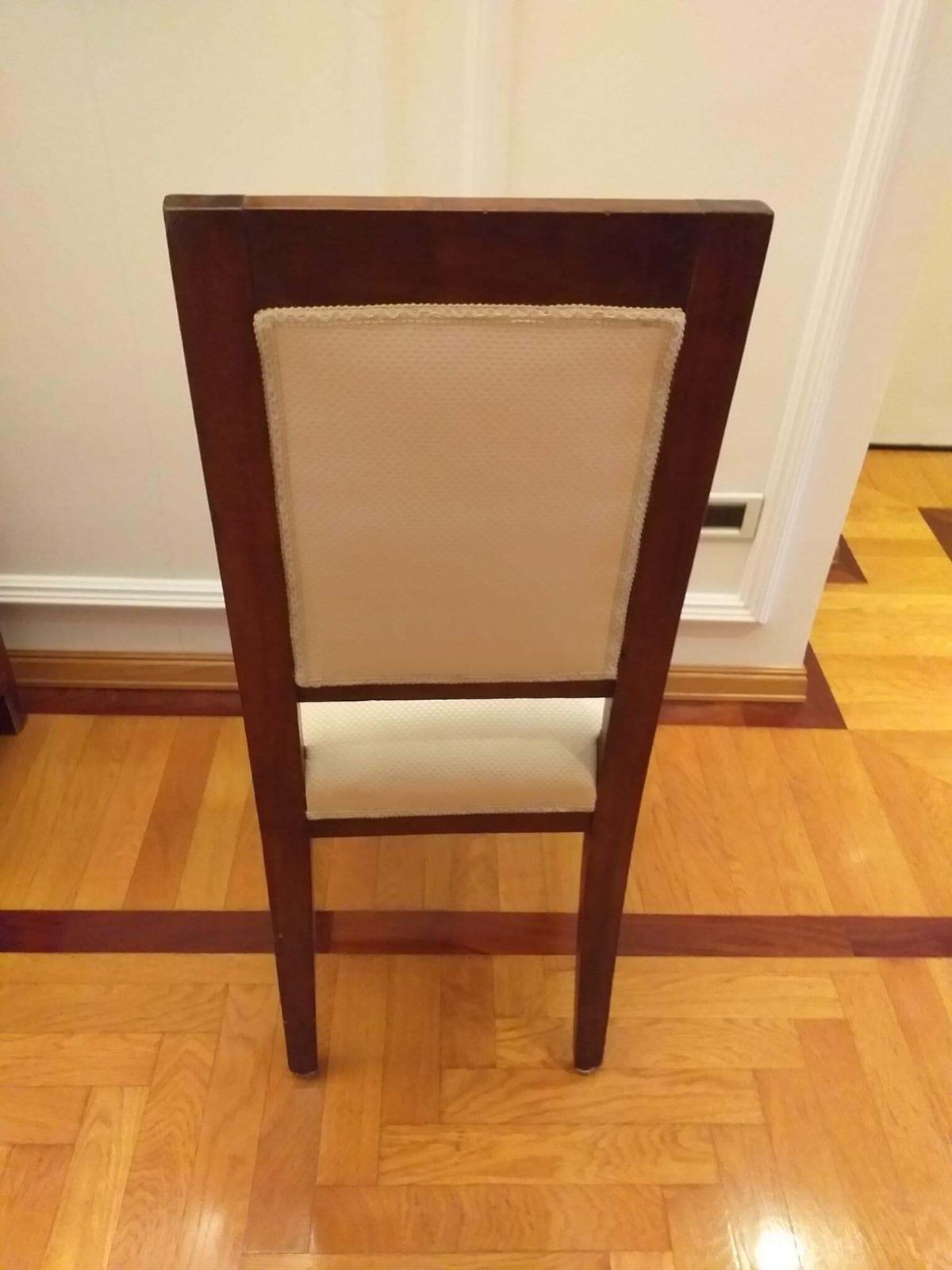 photo furniture Piedmont Couple Chairs Walnut 1940 Italy