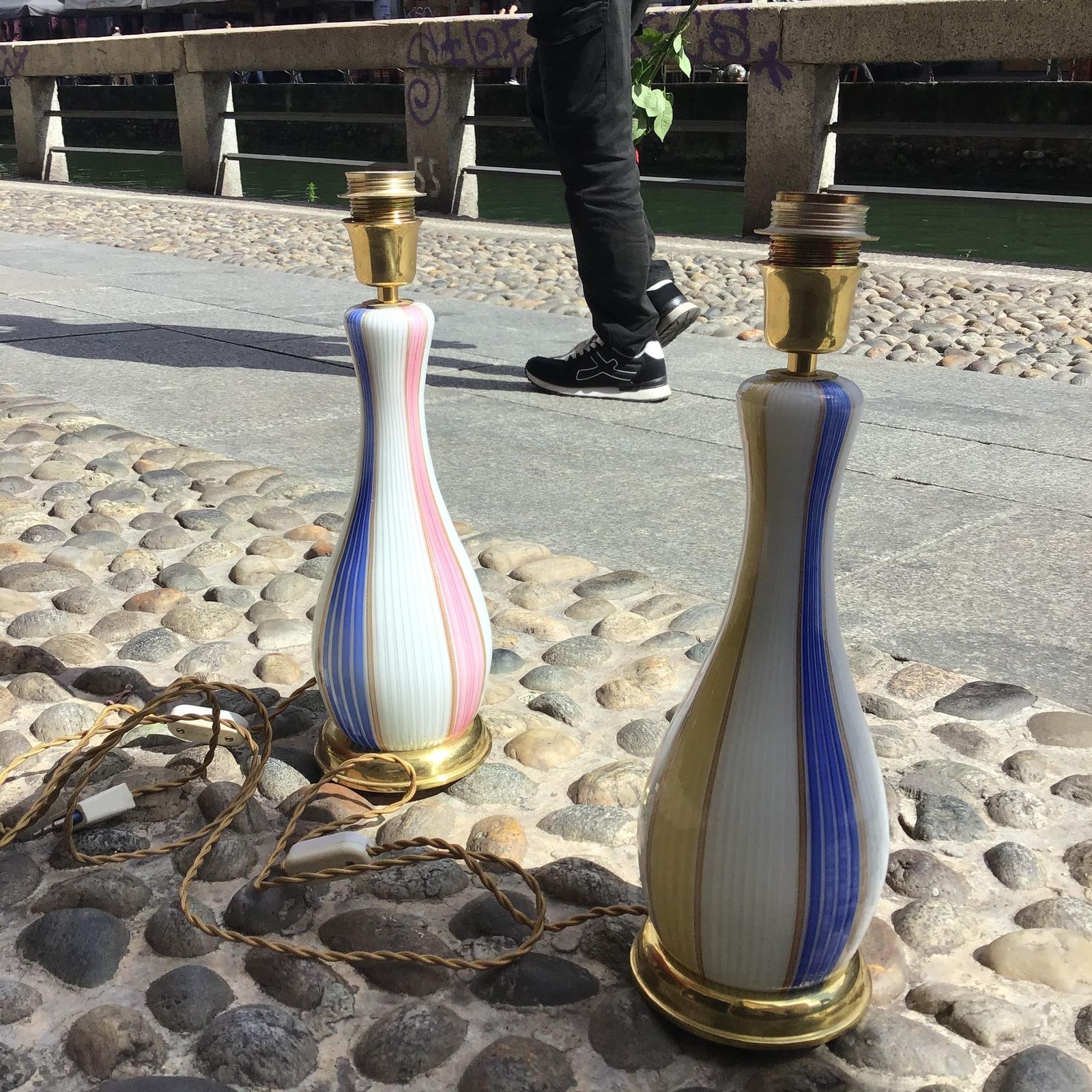 photo buy Venini Pair Of Murano Glass Table Lamps Gold Brass Inclusions