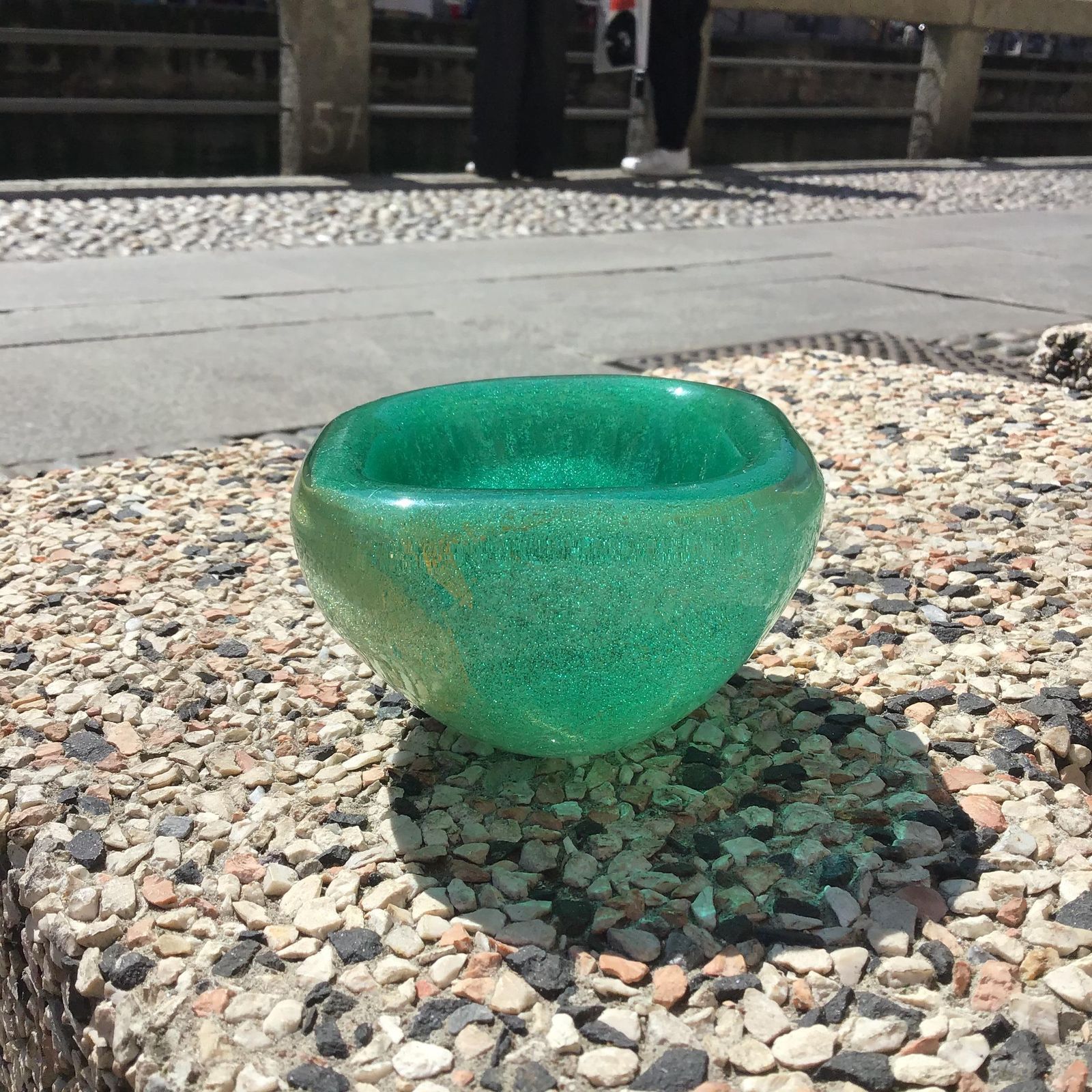 Carlo Scarpa Venini Pulegoso Vetro Pulegoso Ciottola Inclusions Gold 1940 Italy photo for sale