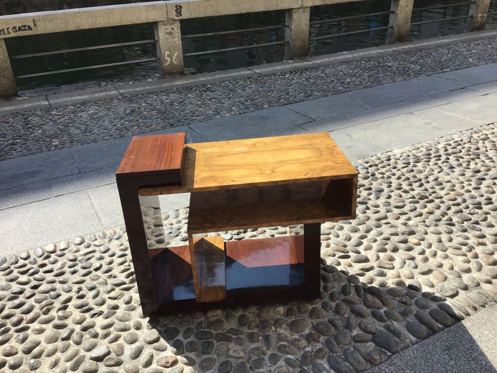 photo vinterior Osvaldo Borsani  Coffe Table/Etagere/Secretaire Wood Brass 1940 Italy