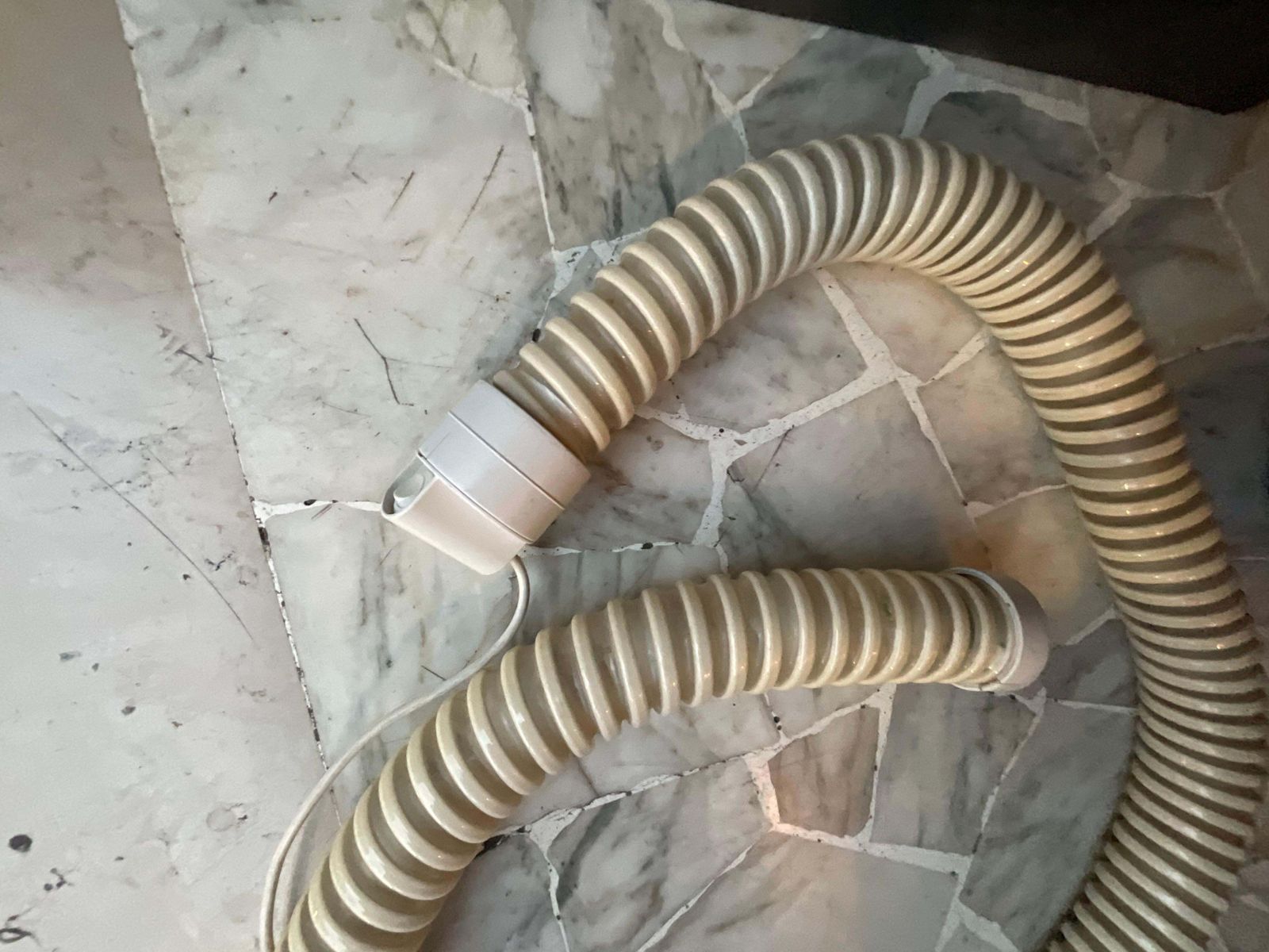 Boalum Snake Lamp   L. Castiglioni  G. Frattini   Artemide   Italy 1970. photo vinterior