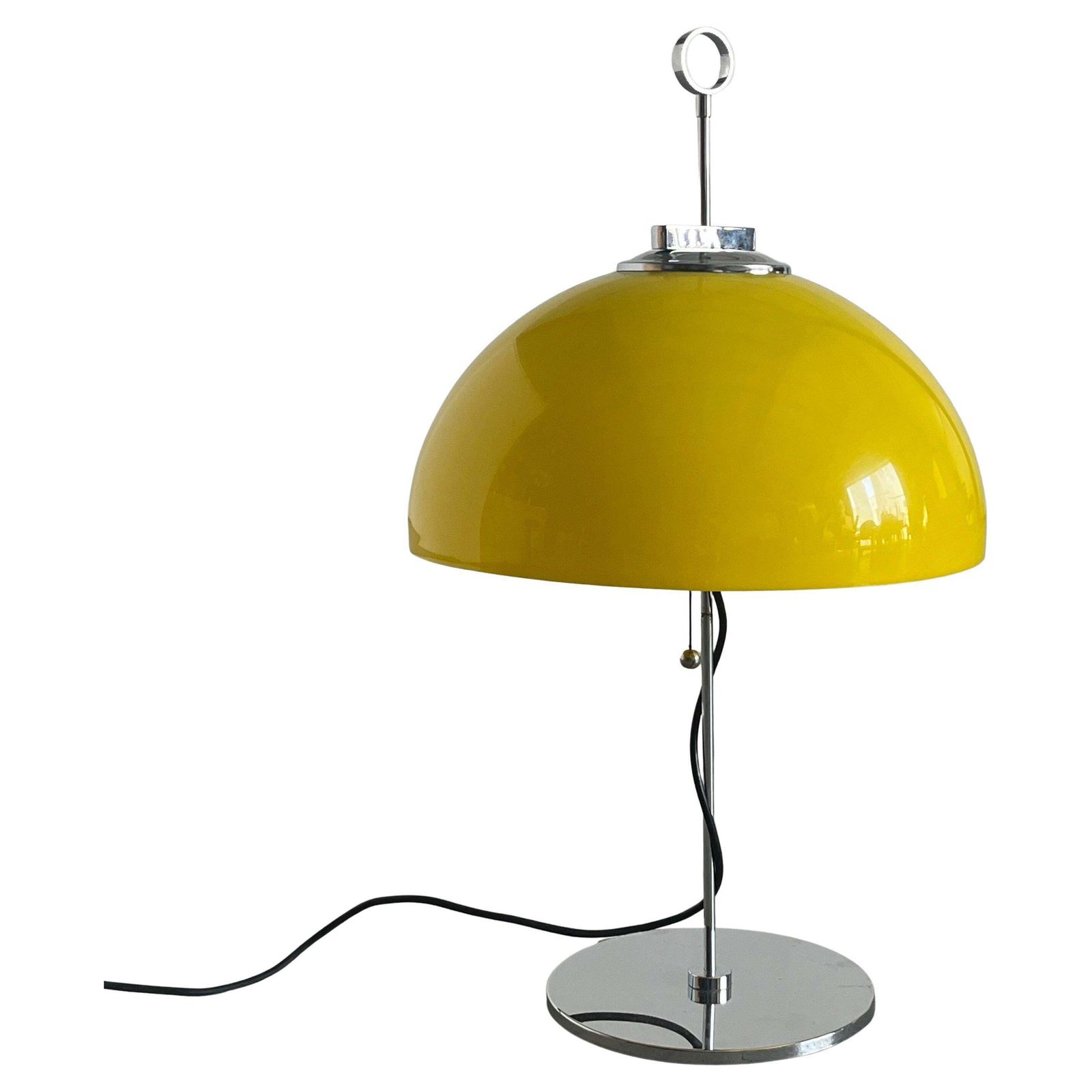 Vintage Space Age Desk Lamp In Yellow Plastic In Style Of Harvey Guzzini, Italy