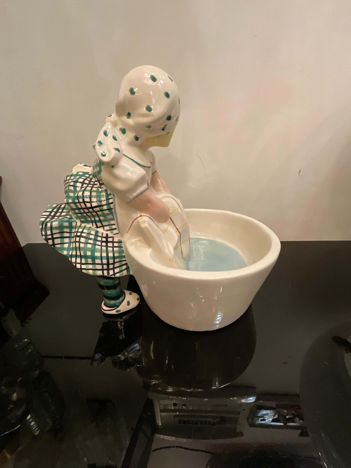 Essevi    Ceramica Raffigurante Lavandaia   Datata 1937   Italy photo vinterior