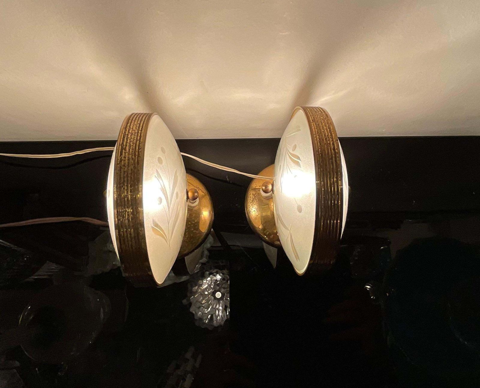 Fontanarte   Pietro Chiesa   Pair Of Lamps 1950s photo for sale