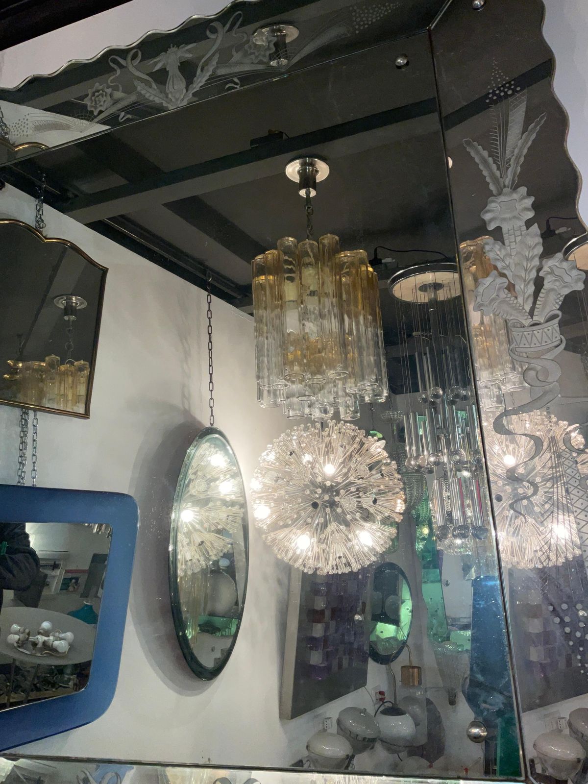 photo for sale Venini   Ludovico Diaz De Santillana   Calze Model Chandelier   Murano 1970