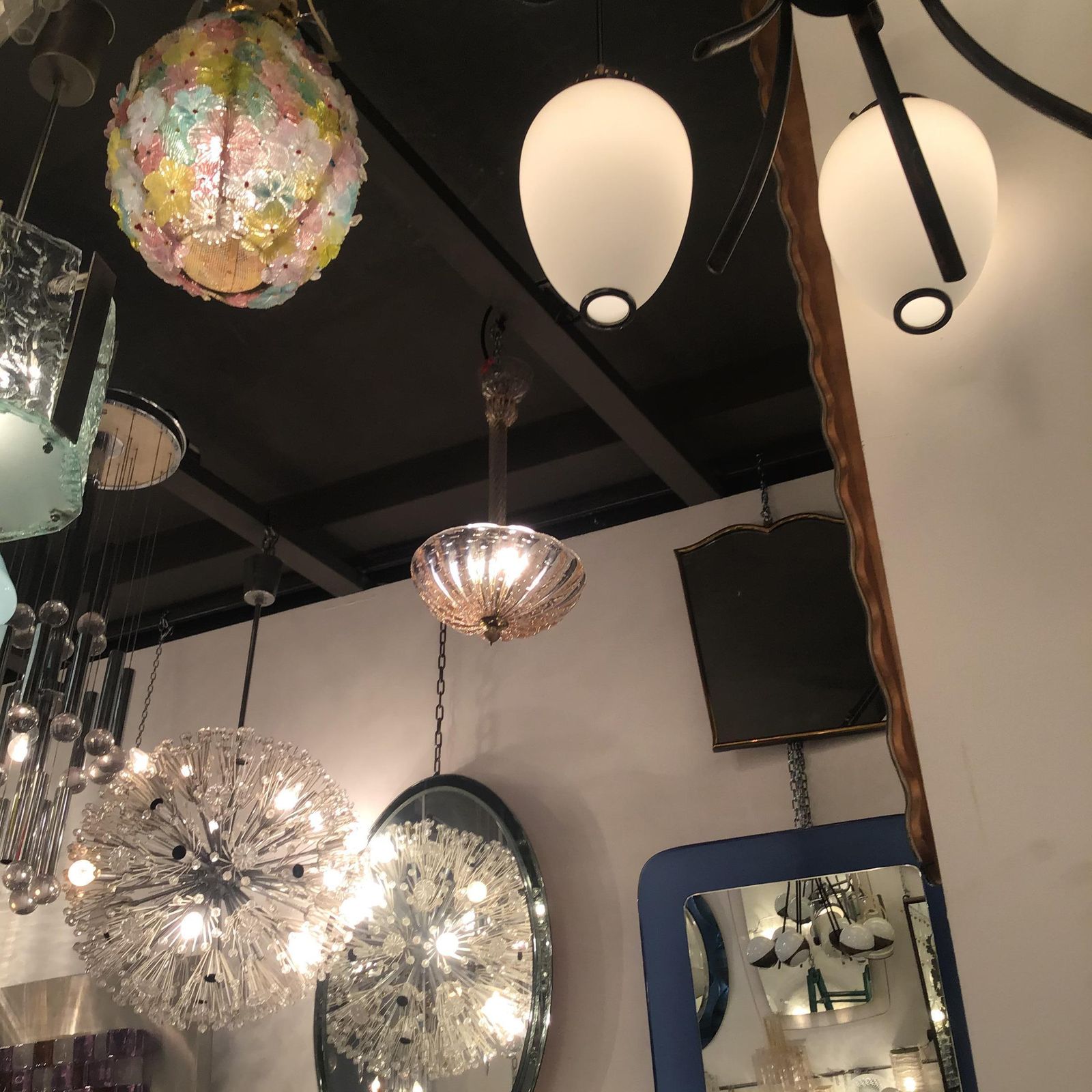photo furniture Barovier And Toso Pink Brass Glass Chandelier From 1940 Italy
