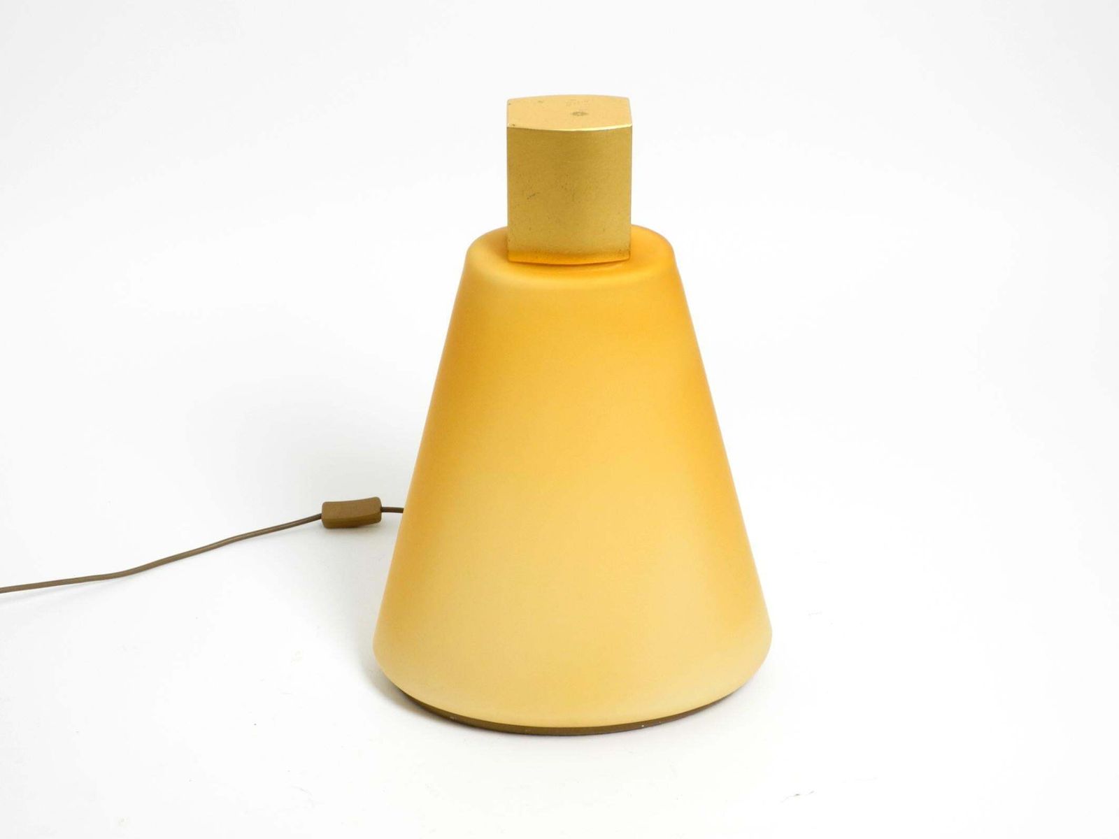 photo buy Large Original 90s Postmodern Floor Or Table Lamp Made Of Apricot Flashed Glass