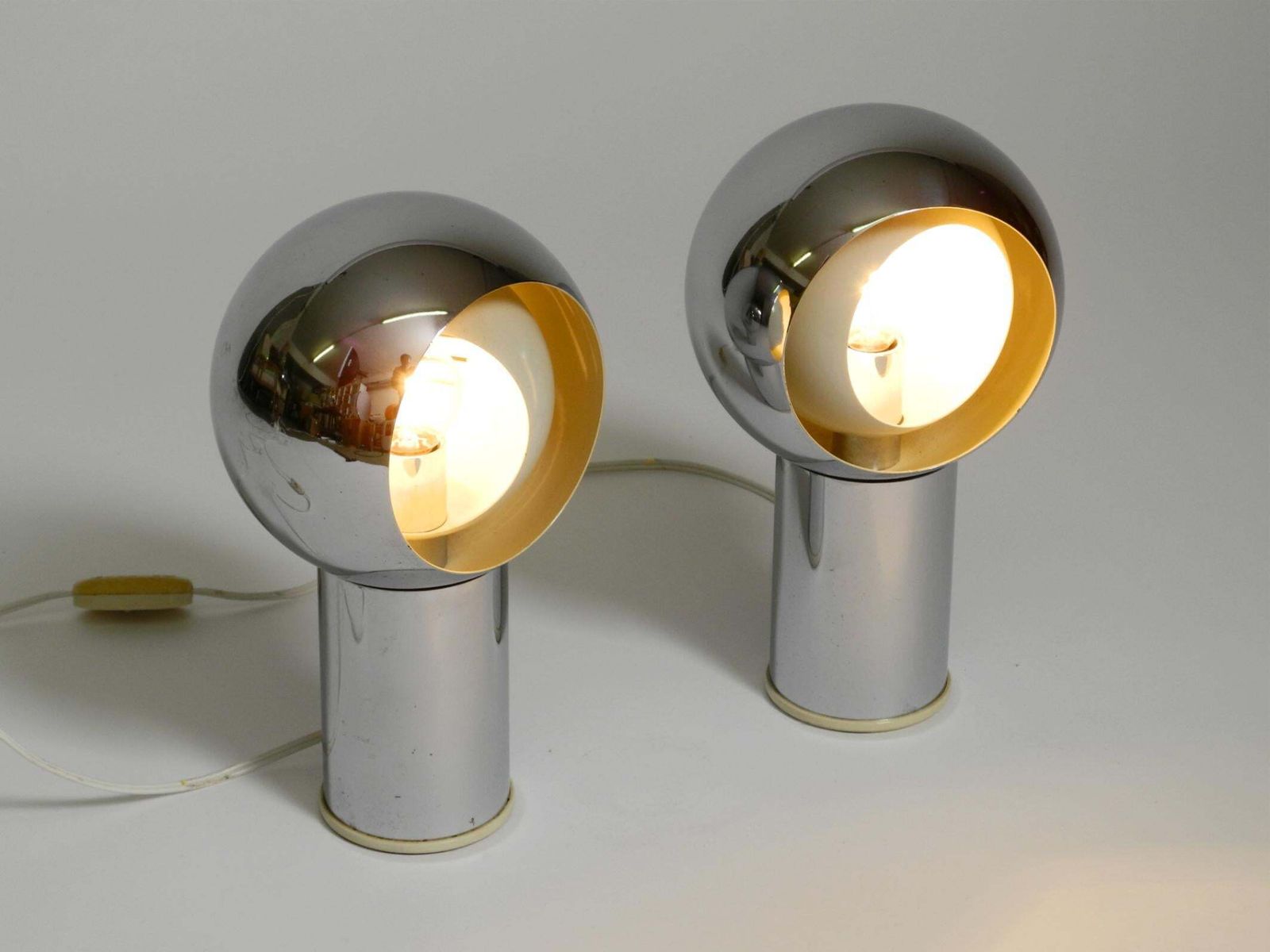 Pair Of Beautiful Large Mid Century Space Age Chrome Table Lamps   Made In Italy photo 1482.0