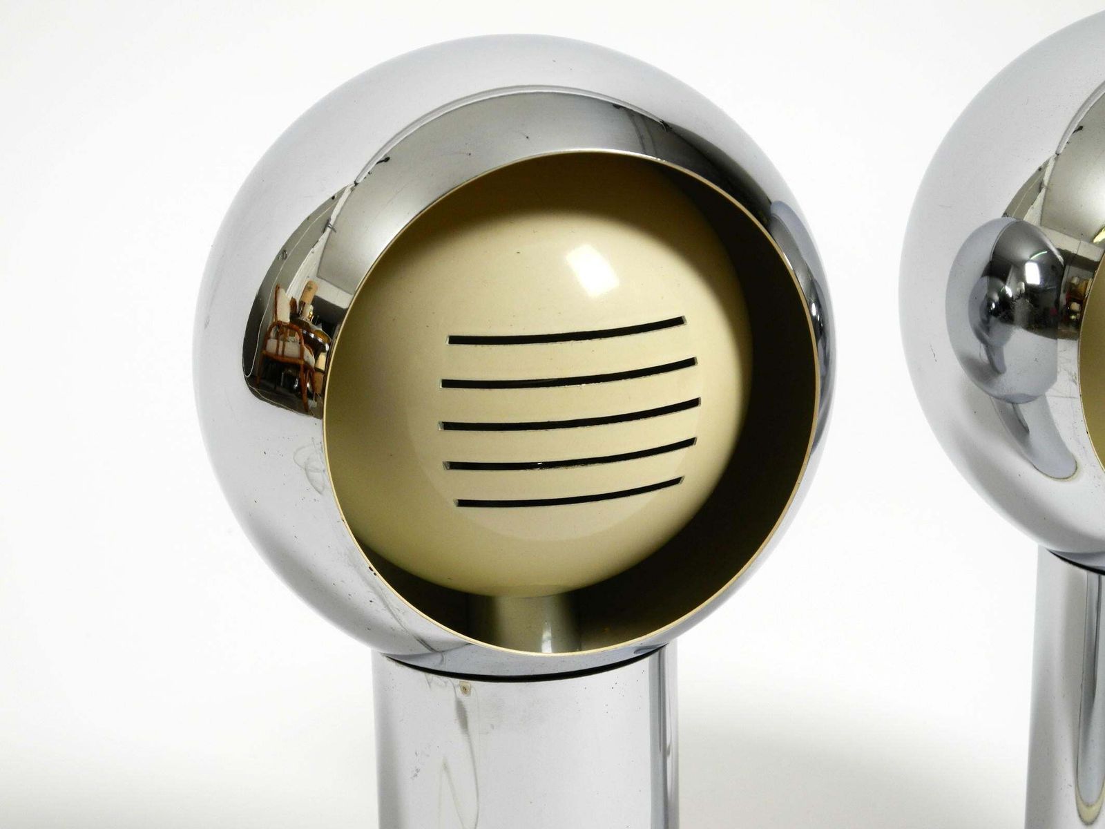 Pair Of Beautiful Large Mid Century Space Age Chrome Table Lamps   Made In Italy photo vintage
