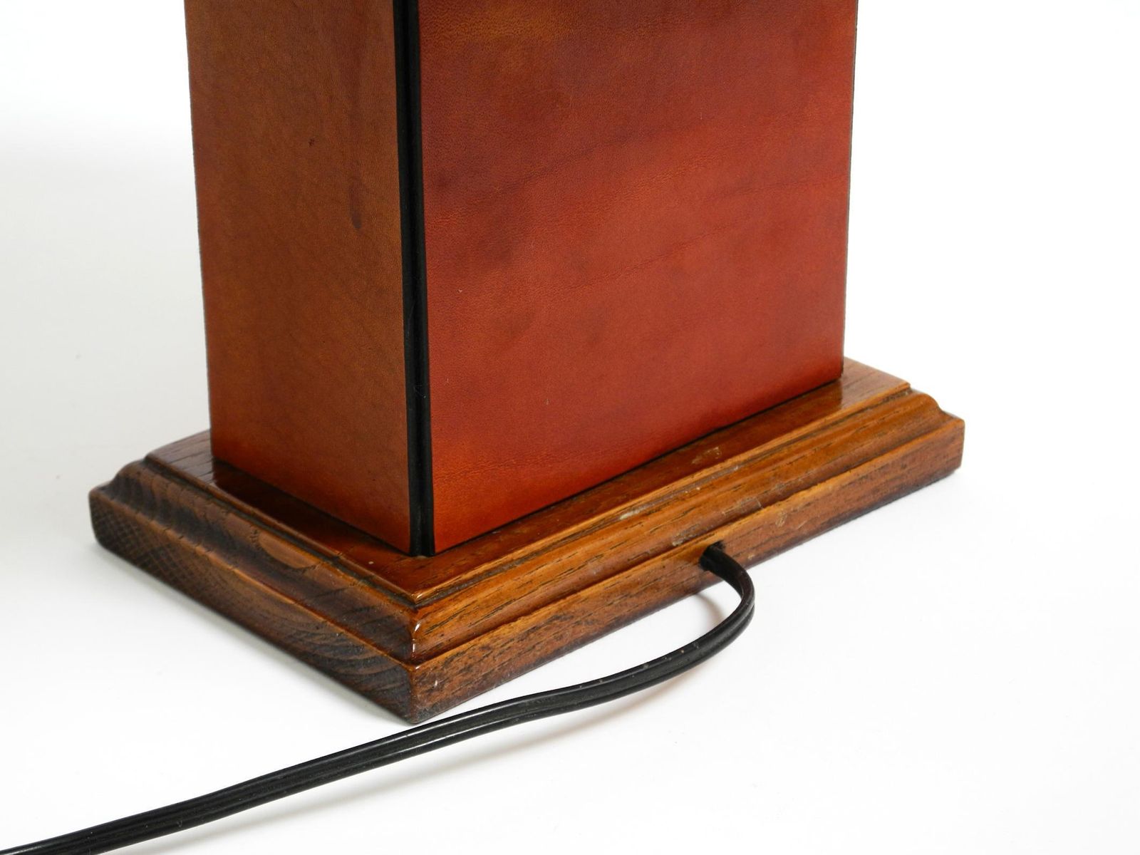 Italian 1960s Table Lamp Made Of Wood And Leather With Paper Straw Lampshade photo vintage