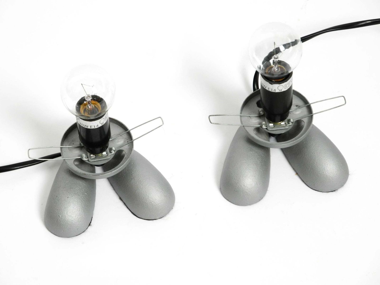 Lighting Pair Of 1990s Table Lamps With A Cast Aluminum Base With Feet Made By Sompex photo