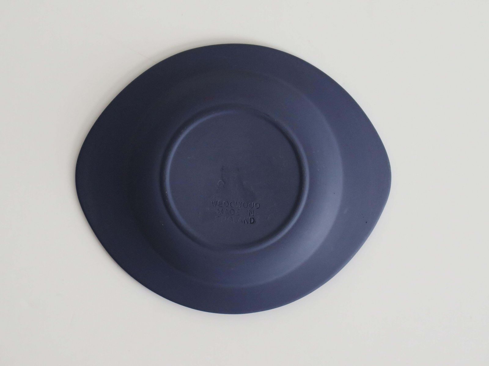 photo buy Two Wedgwood Jasperware Jewelry Dishes With Neoclassical Design, 20thc