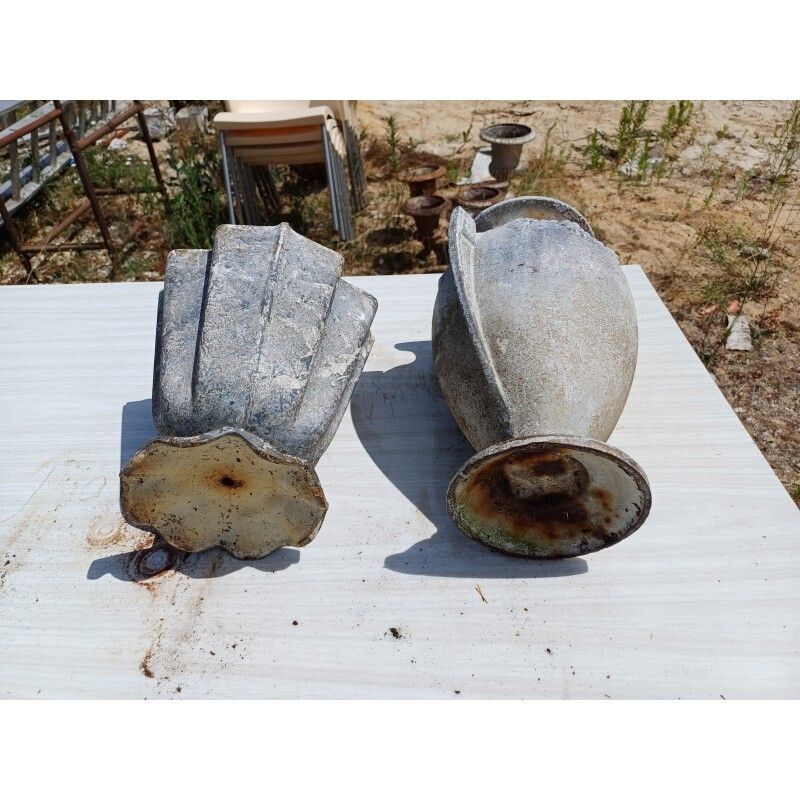 2 Cast Iron Vases 1900: Charleville   Mézières photo 129.0